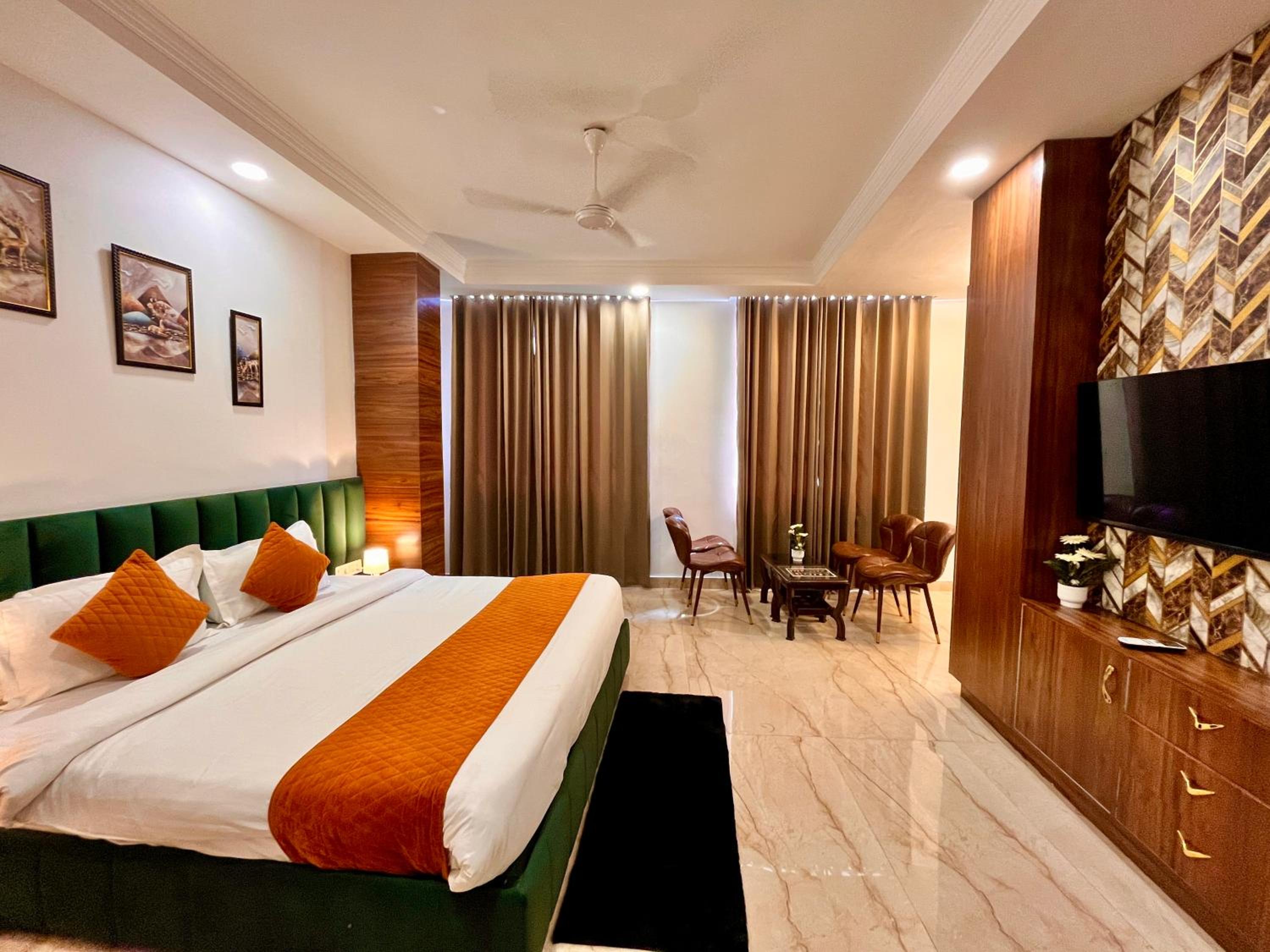 Bedroom