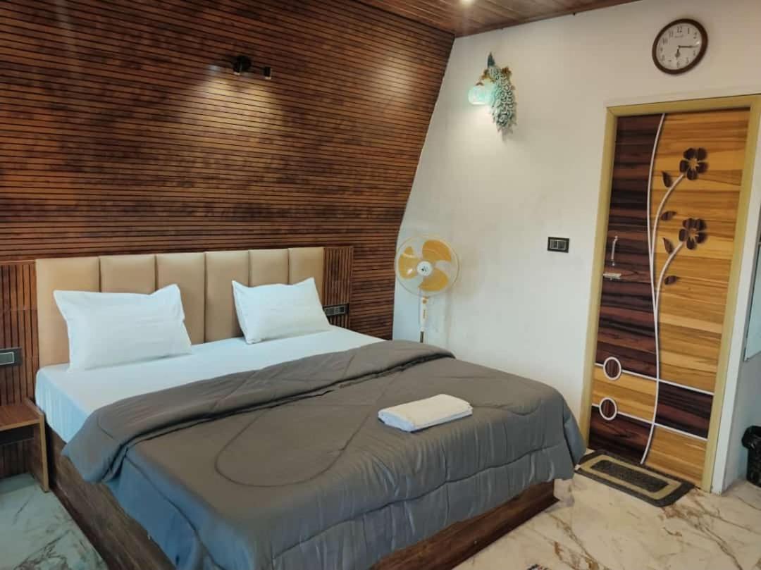 Kodai A Frame Mountain Glamping view 5