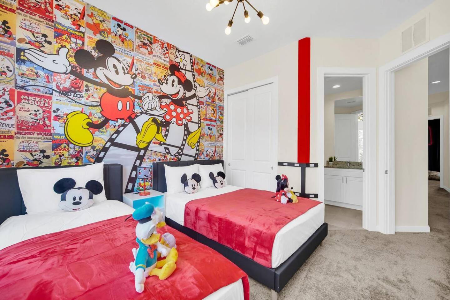 5 BD 5BA Themed House Near Disney