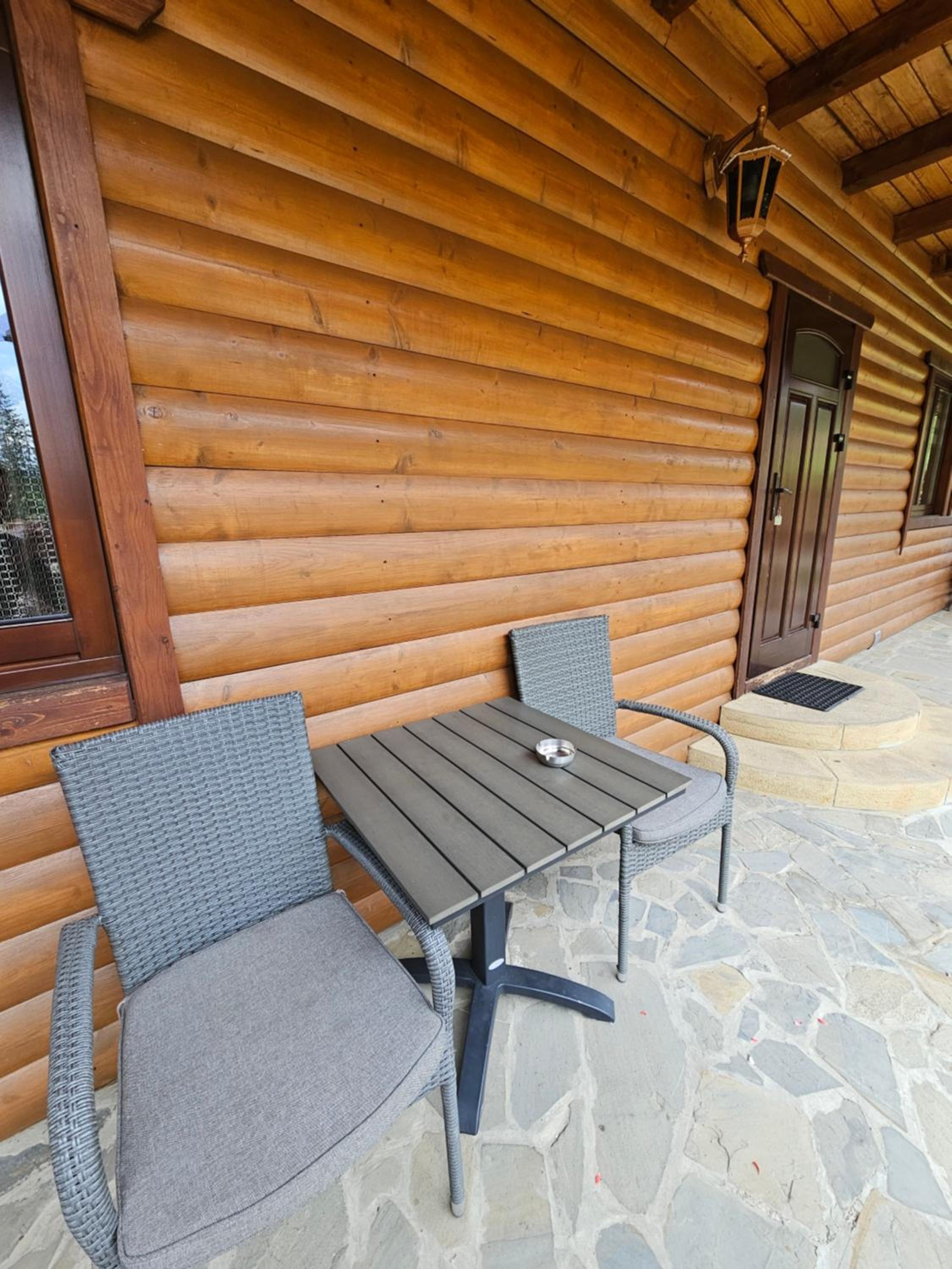 Guesthouse Kolo Druziv view 3