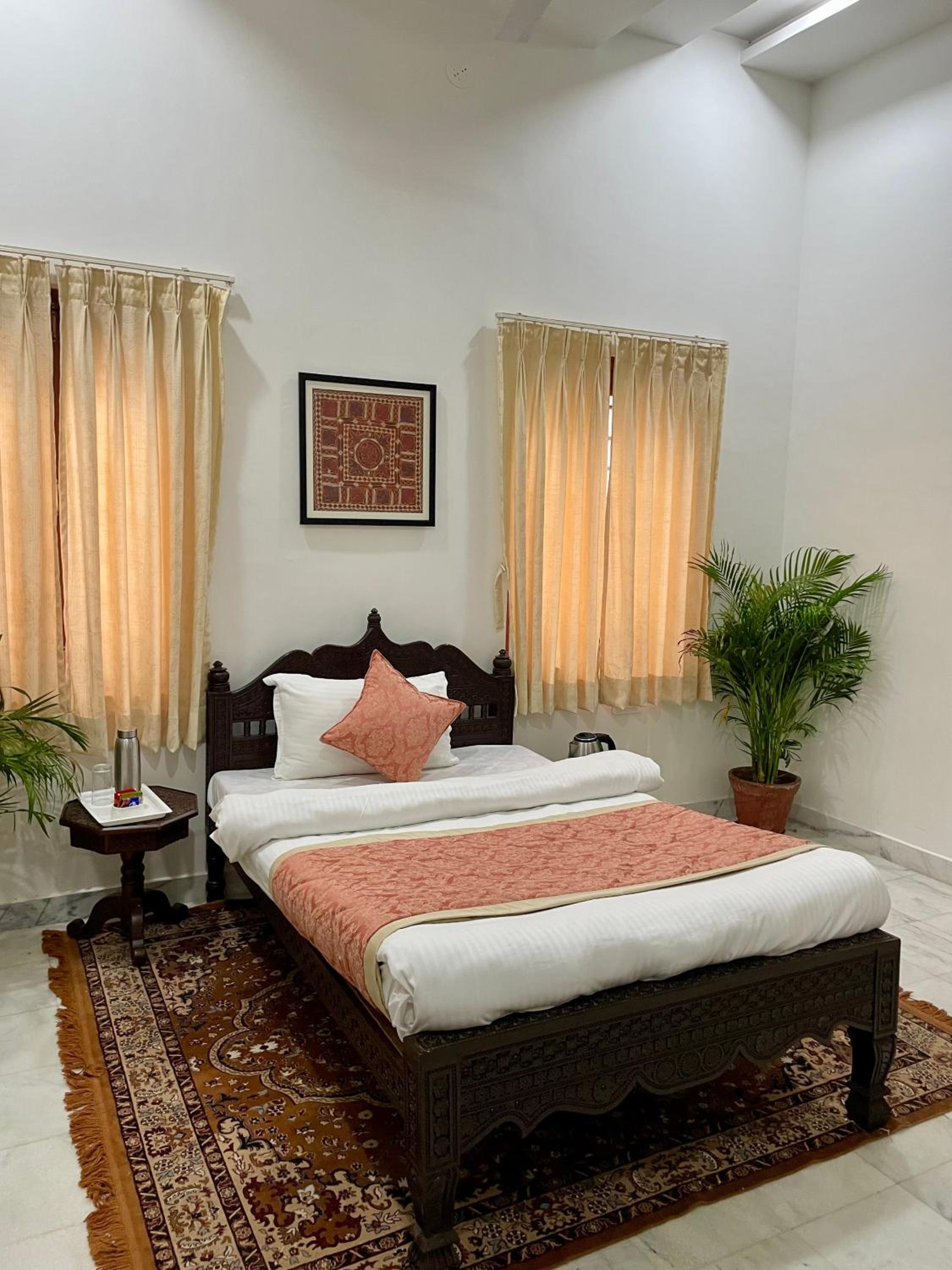 Karni Nivvas - Luxury Redefined