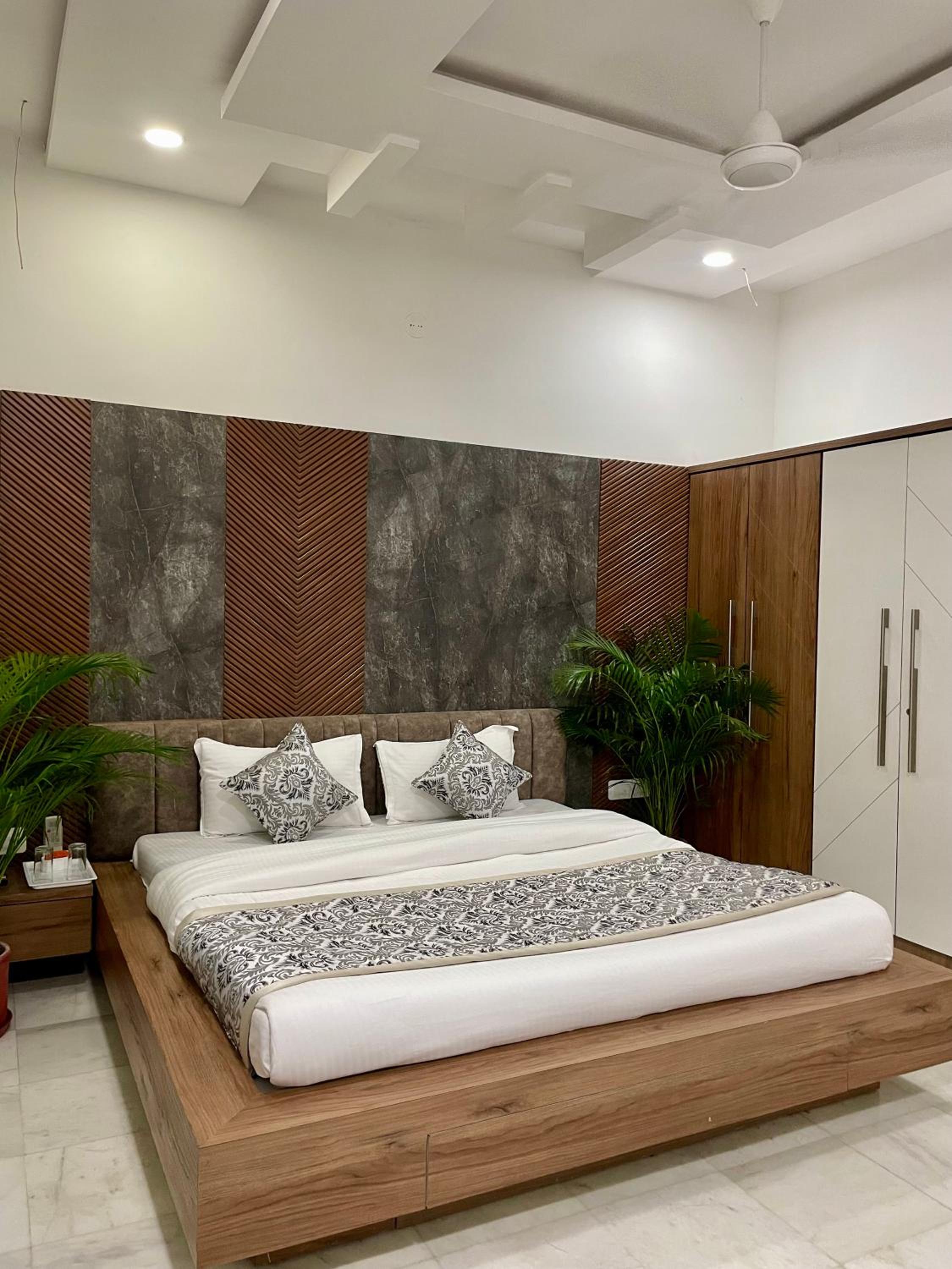 Karni Nivvas - Luxury Redefined