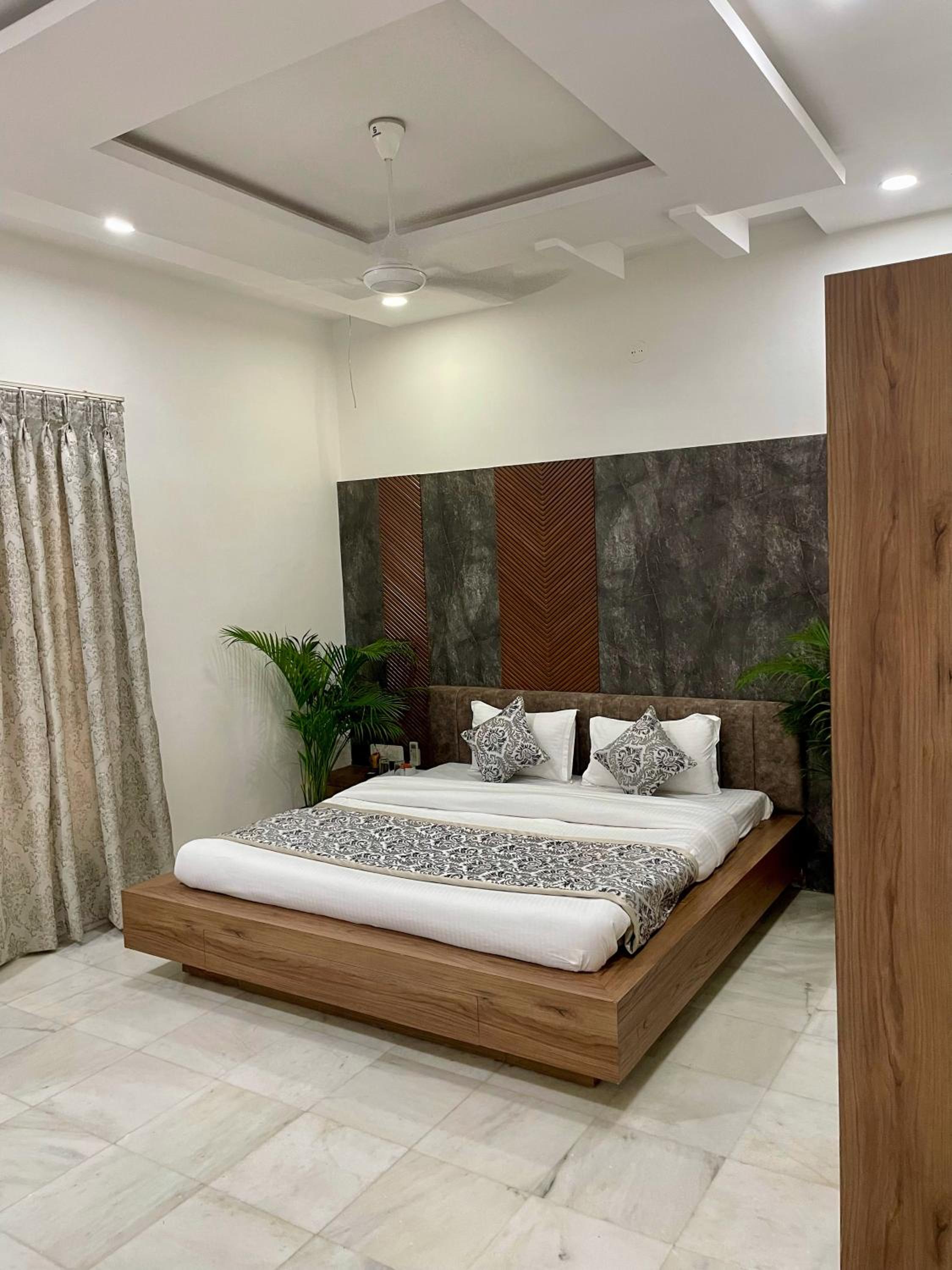 Karni Nivvas - Luxury Redefined