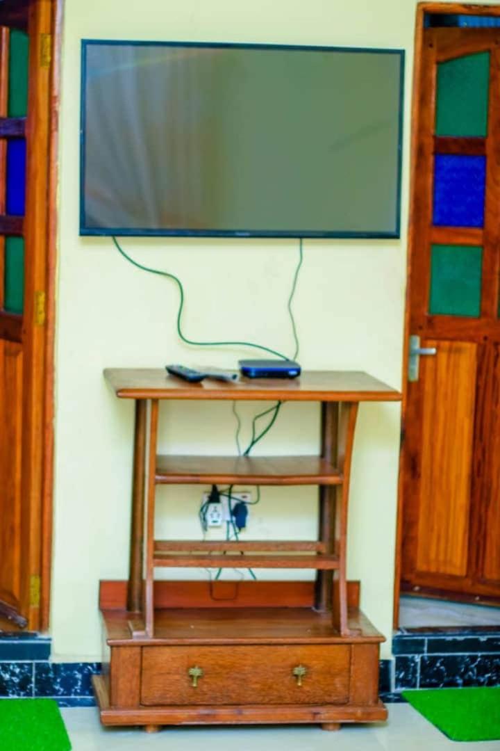 naheer apartment