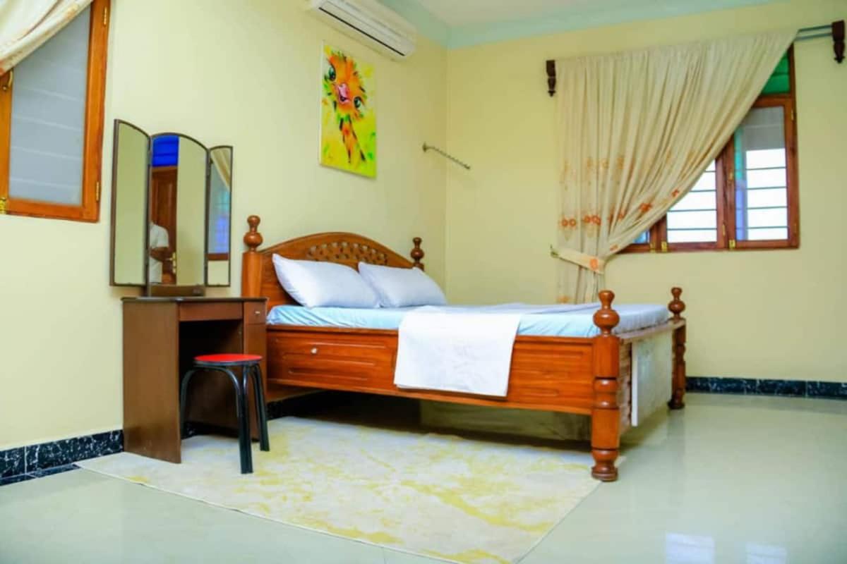 naheer apartment