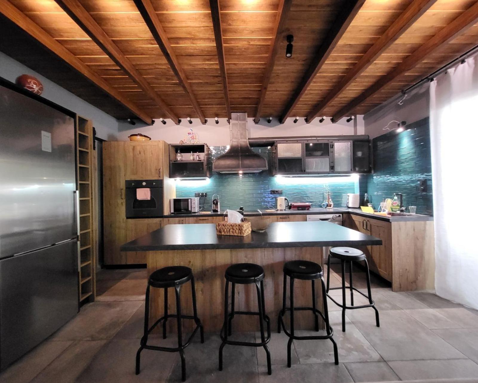 Athens Riviera Luxury Suite photo 2