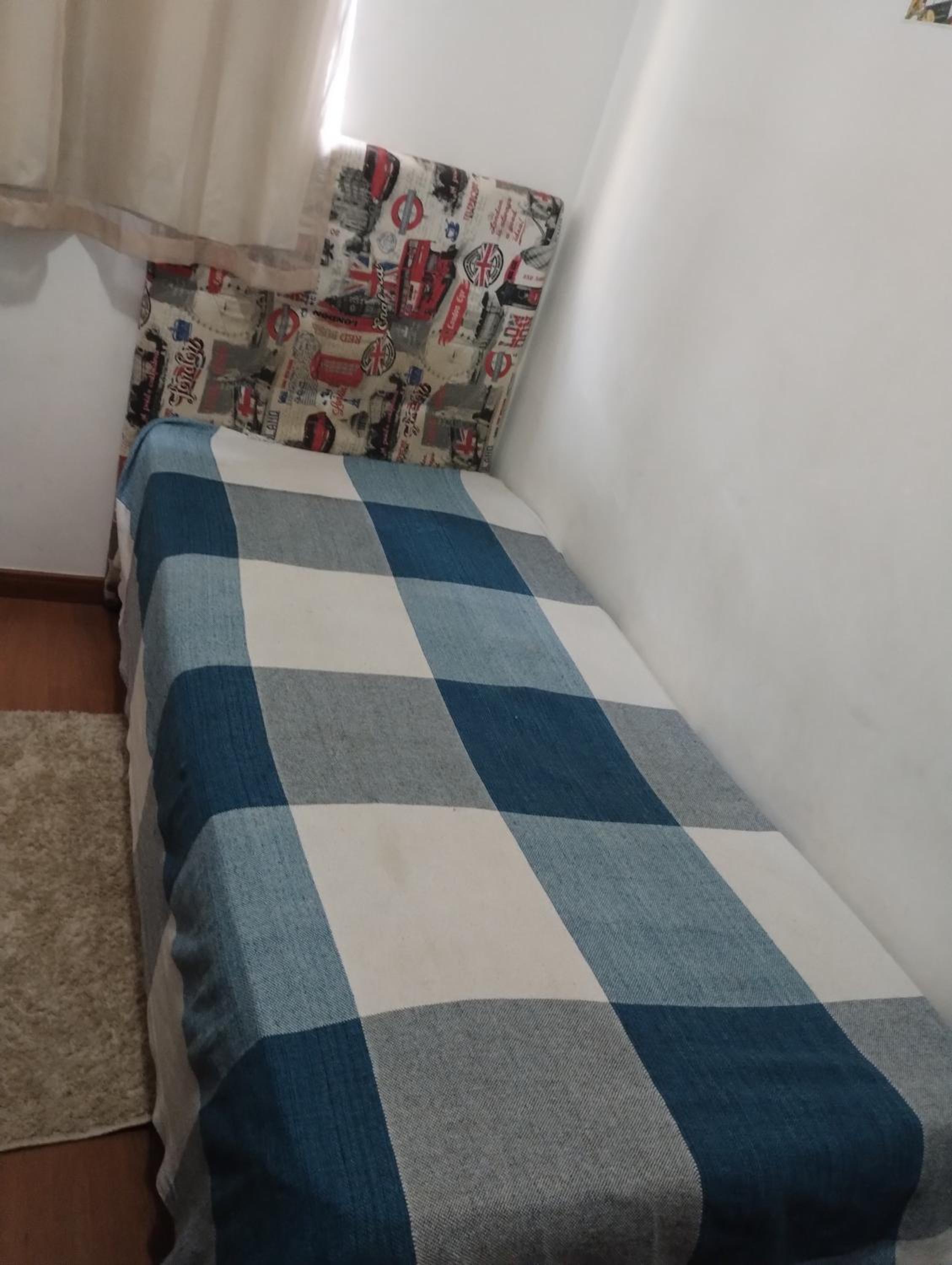 Apto condomínio portaria 24 hrs