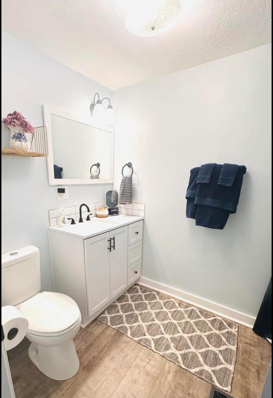 Laurel Vacations - Cici's Guest House - Property Image 16