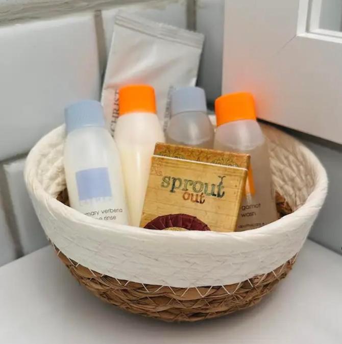 Laurel Vacations - Cici's Guest House - Property Image 12