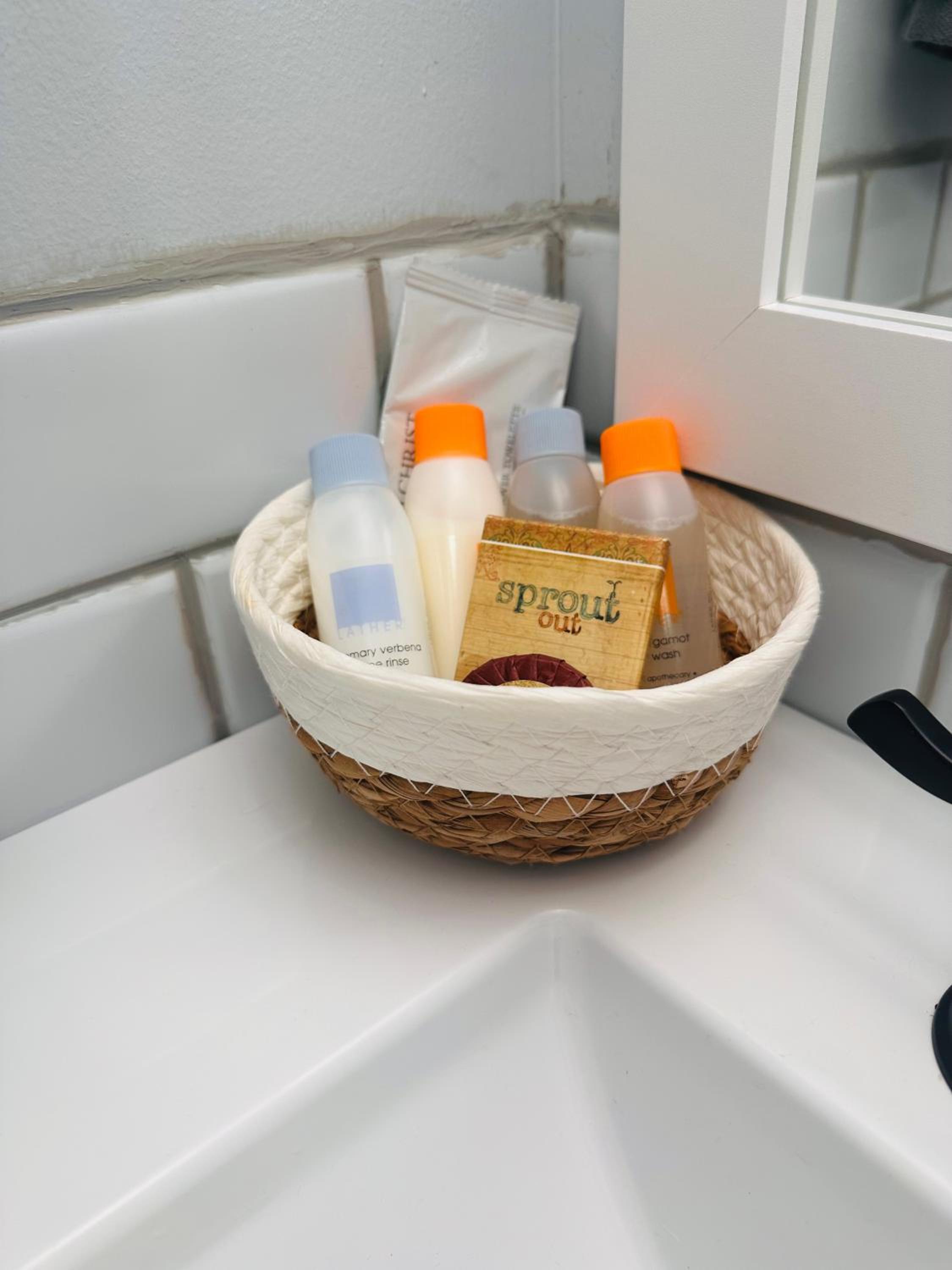 Laurel Vacations - Cici's Guest House - Property Image 6