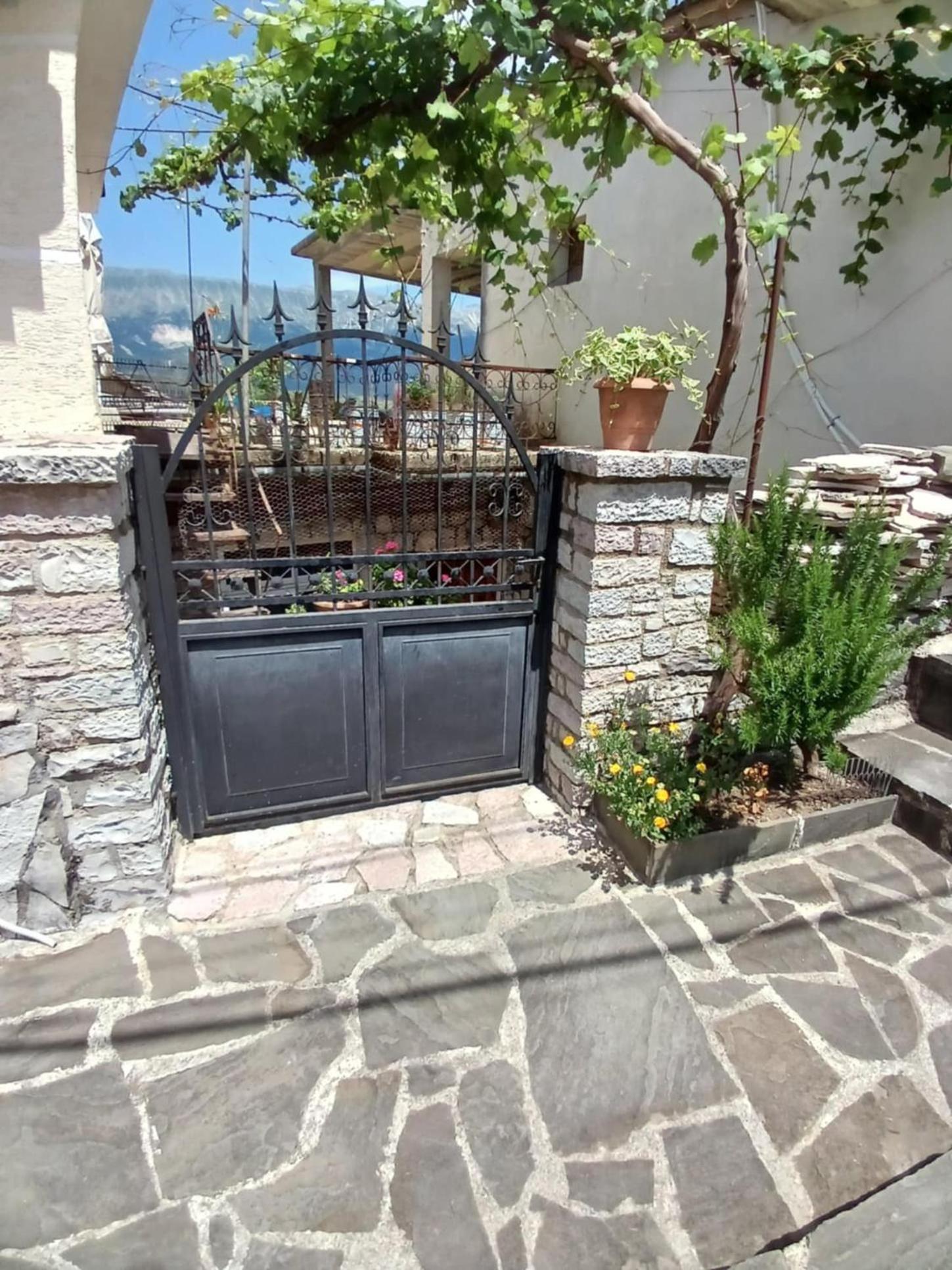 EniGuesthouse