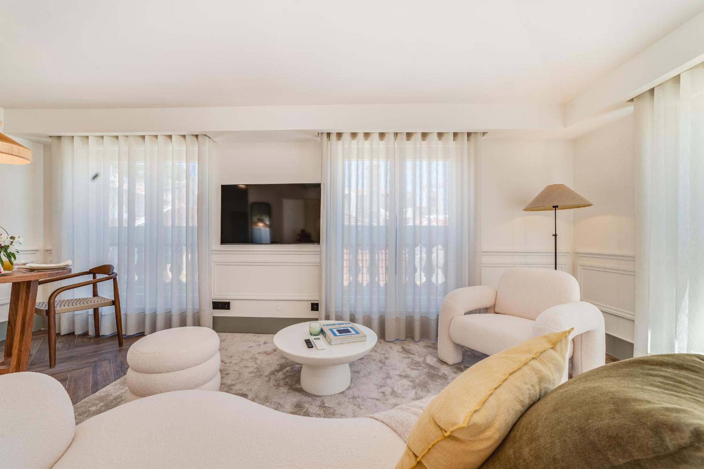 Hygge House Downtown