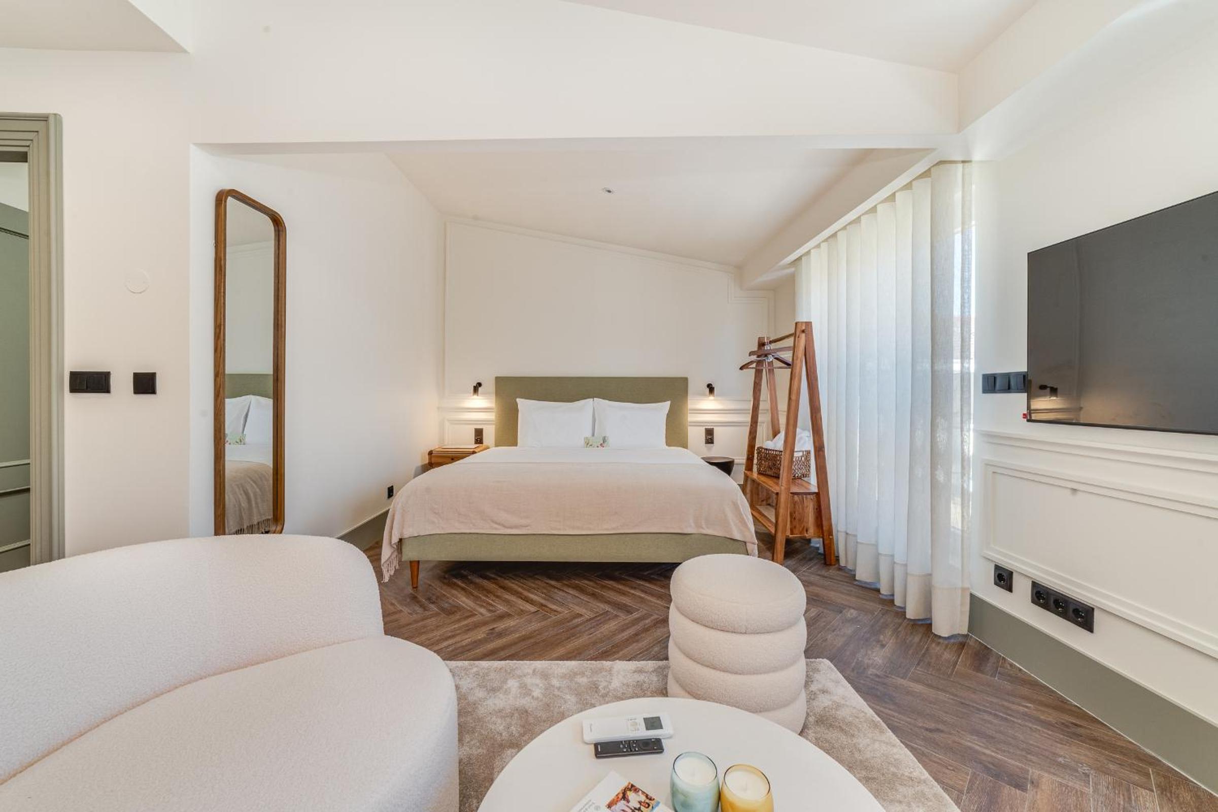 Hygge House Downtown