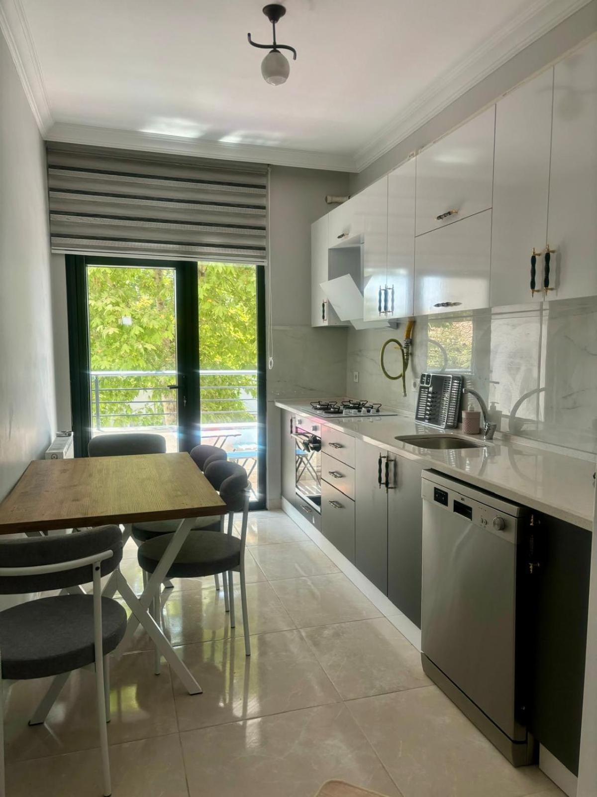 Sevez Apart view 5