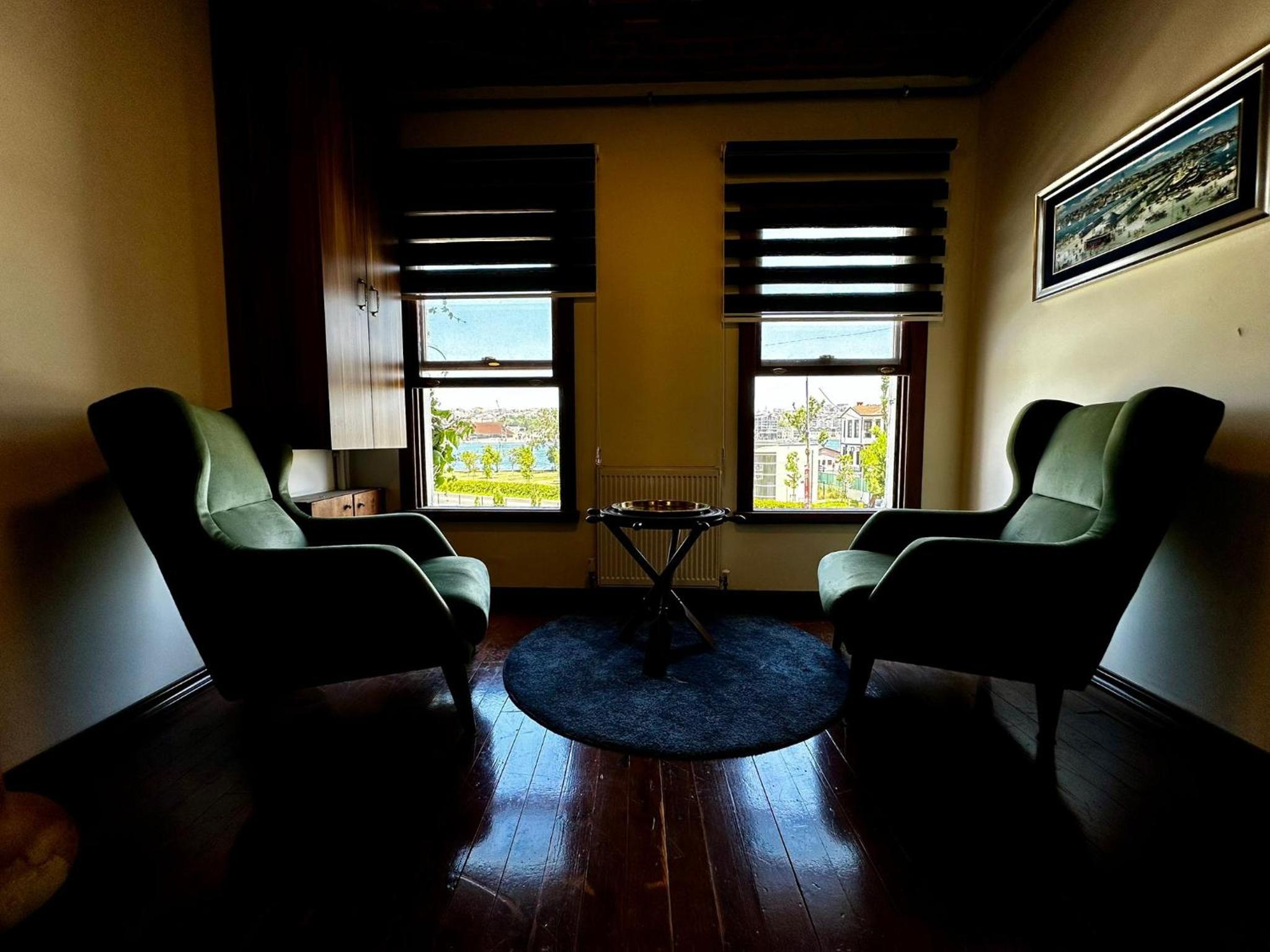 Faro Suites