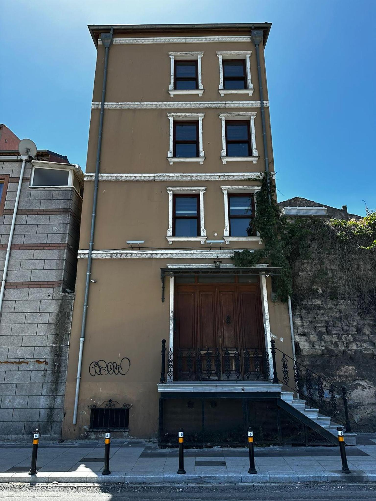 Faro Suites