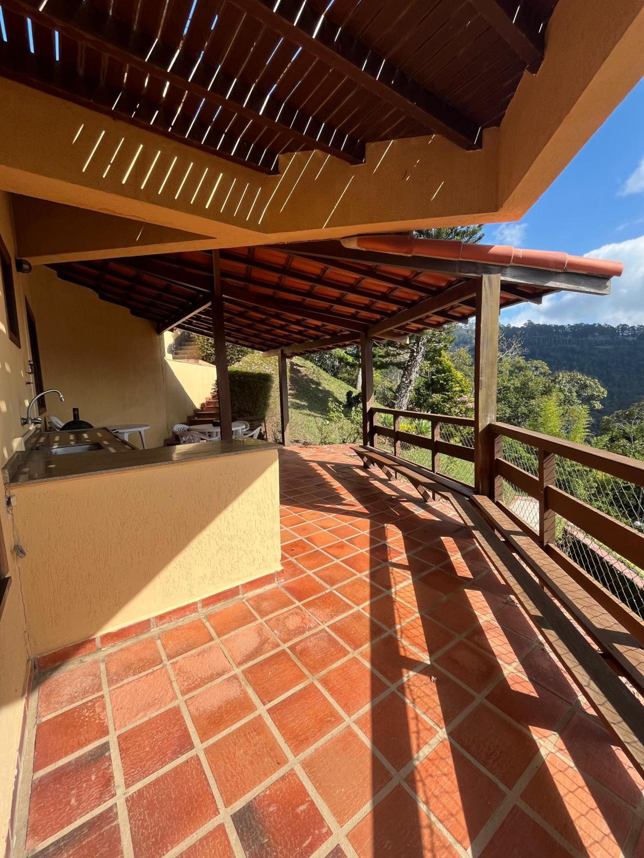 Casa na Colina Fazenda do Cedro