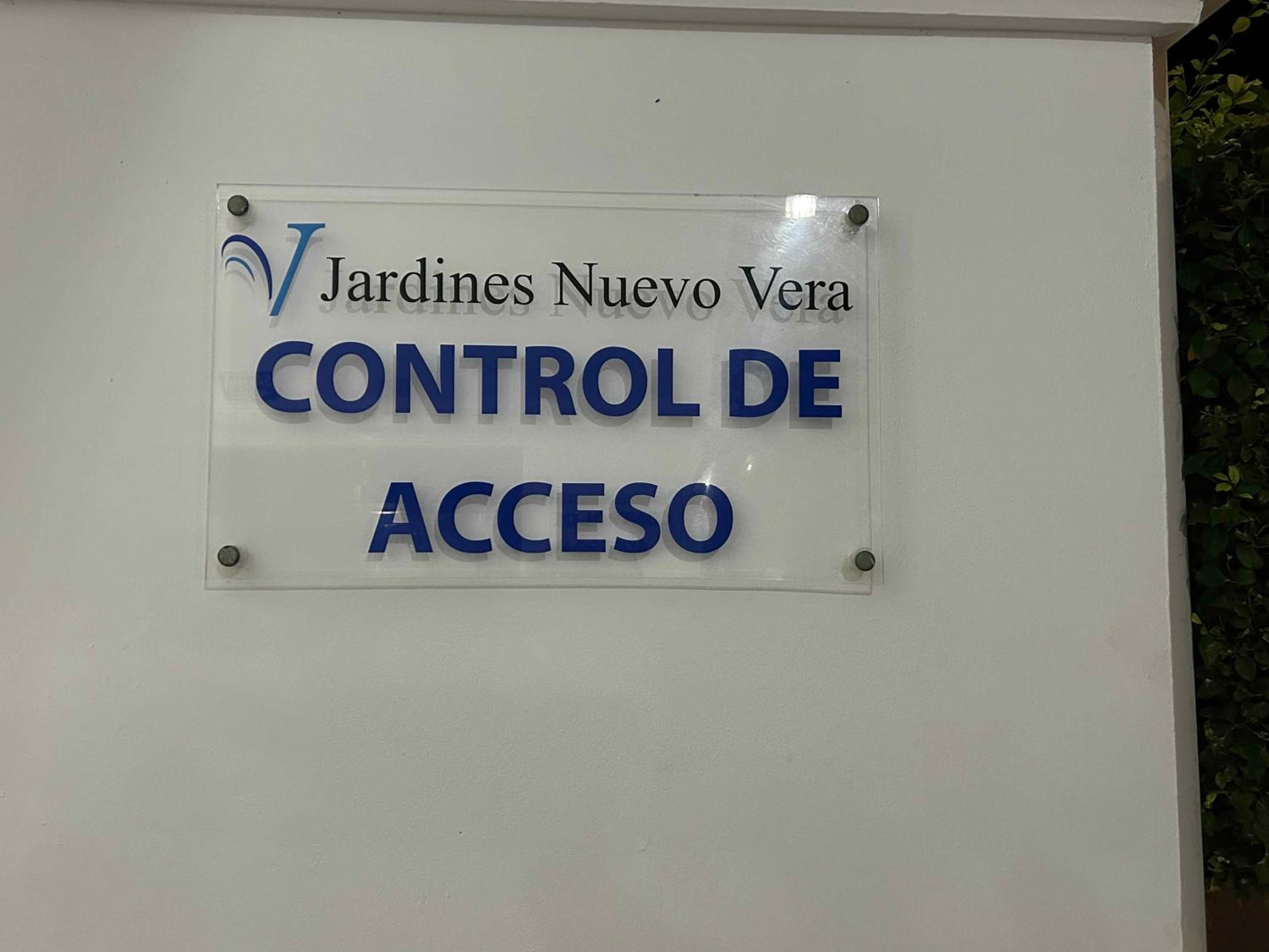 Ático junto al Mar,Acceso directo a la playa,Jardines de Nuevo Vera,WIFI view 3