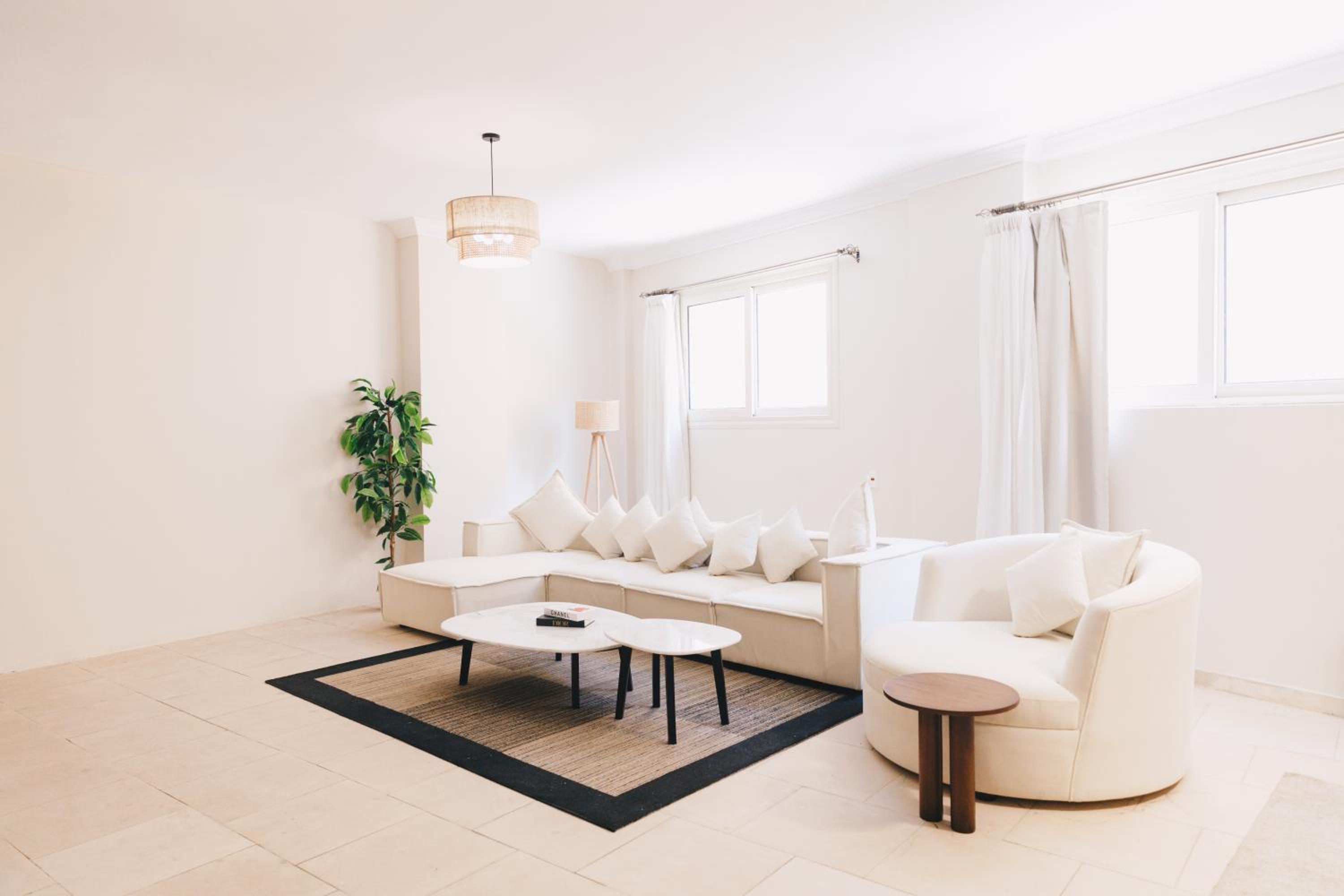 VIDA by Elegant Hospitality - near malls
