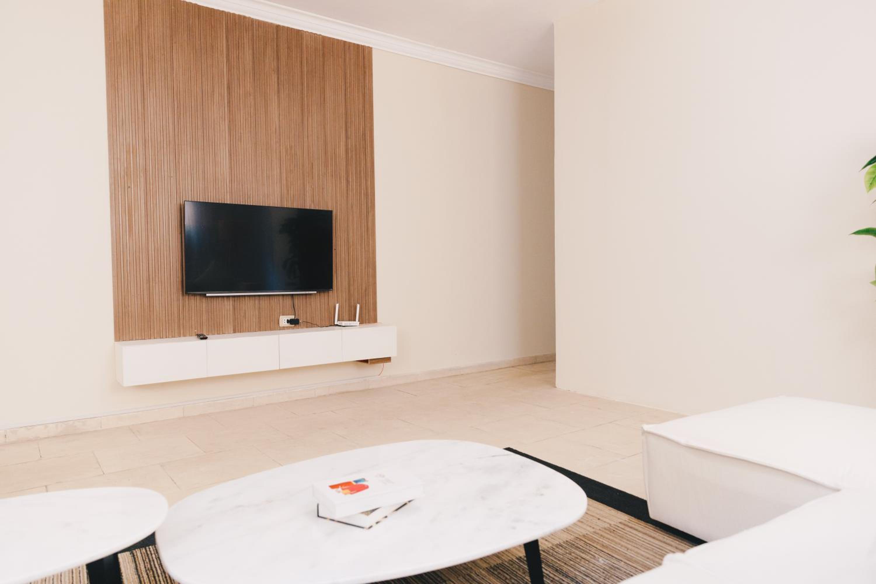 VIDA by Elegant Hospitality - near malls