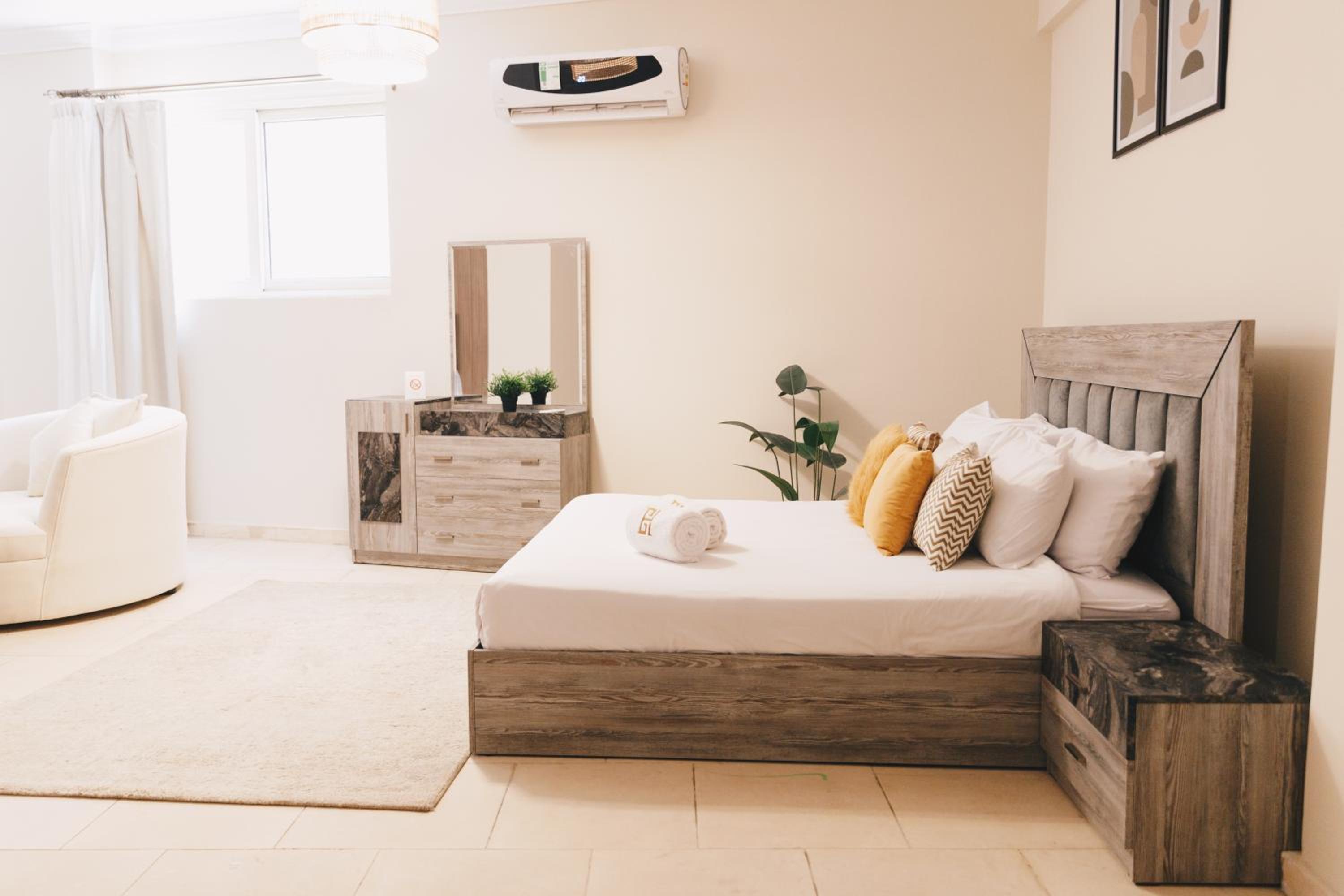 VIDA by Elegant Hospitality - near malls