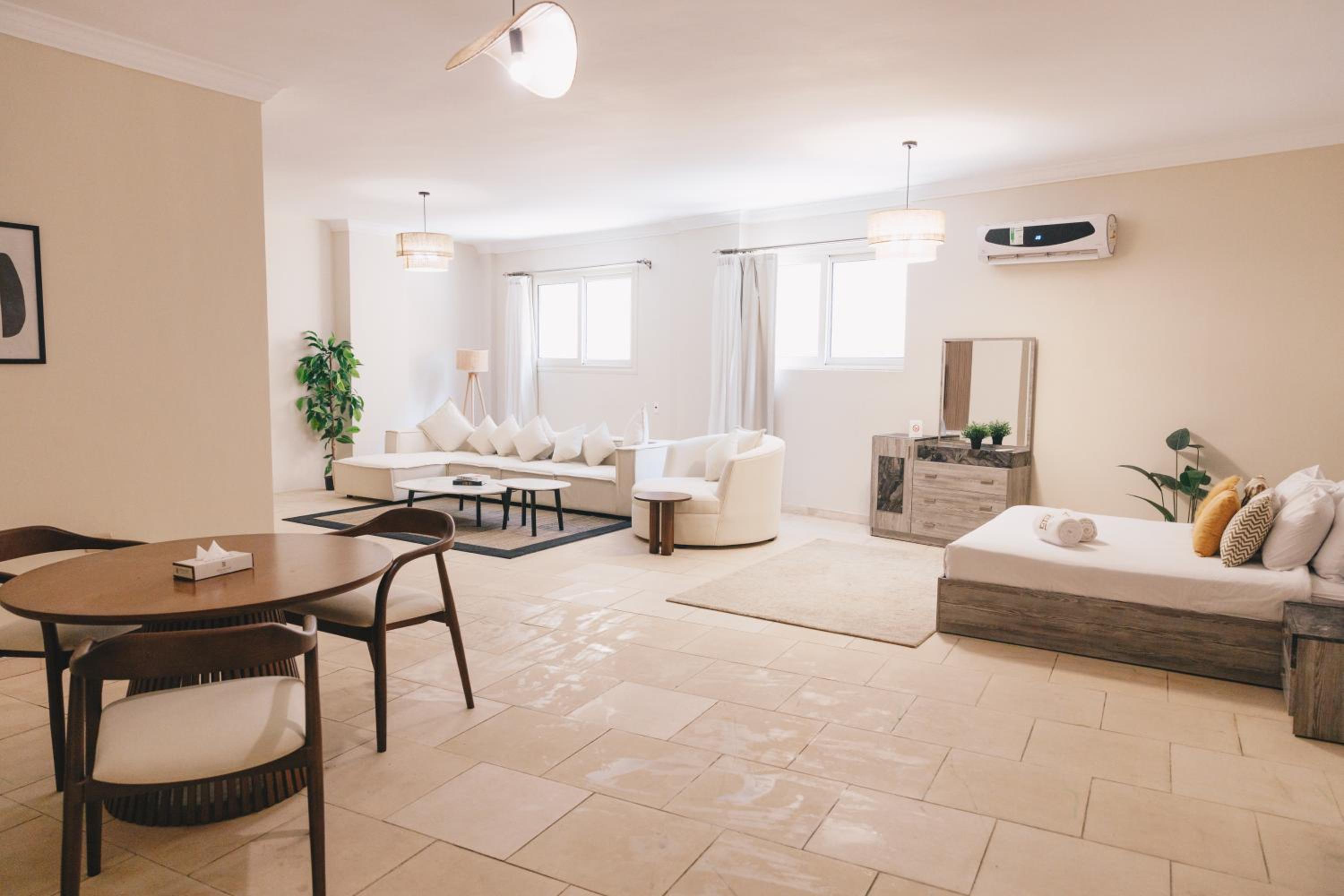 VIDA by Elegant Hospitality - near malls