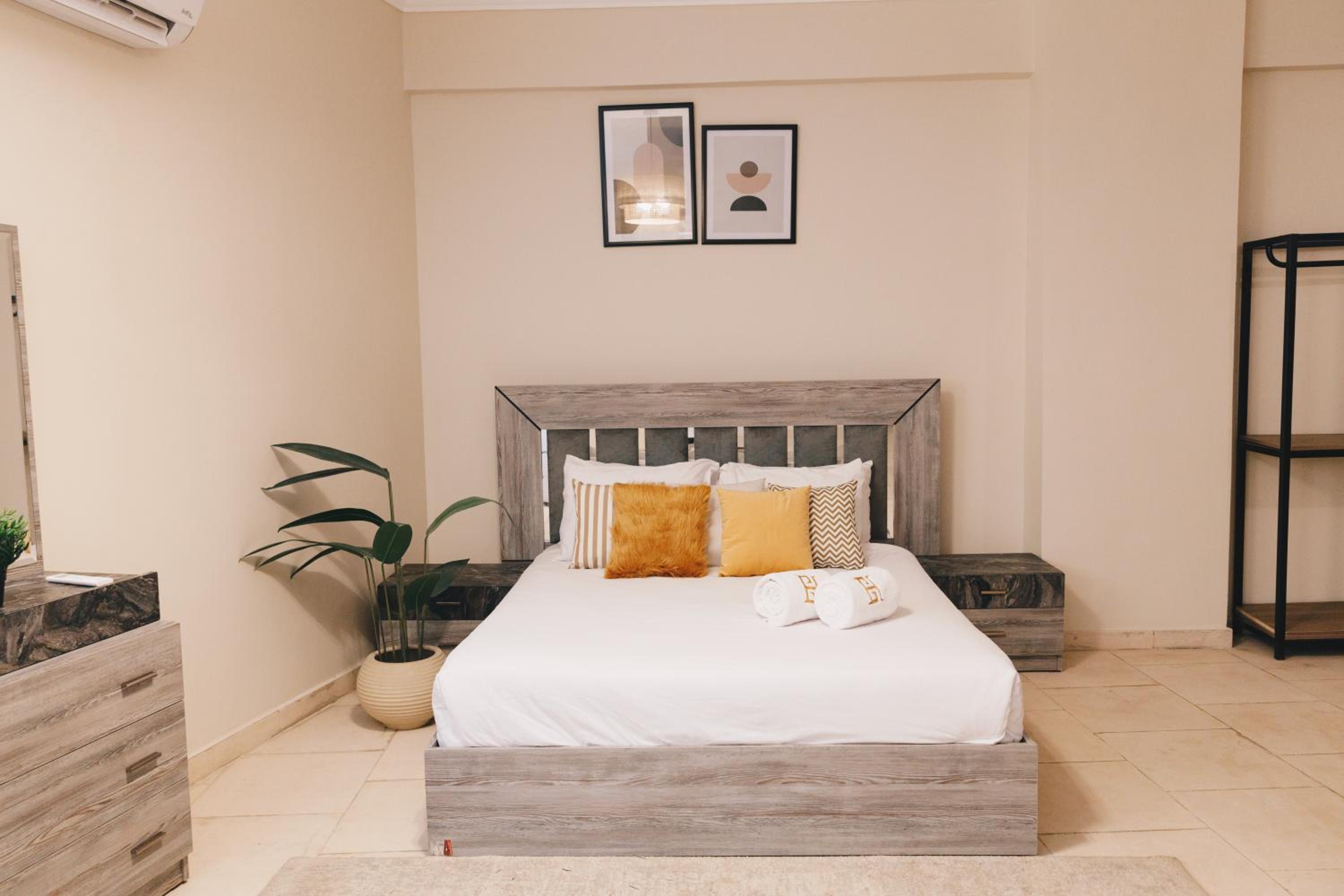 VIDA by Elegant Hospitality - near malls