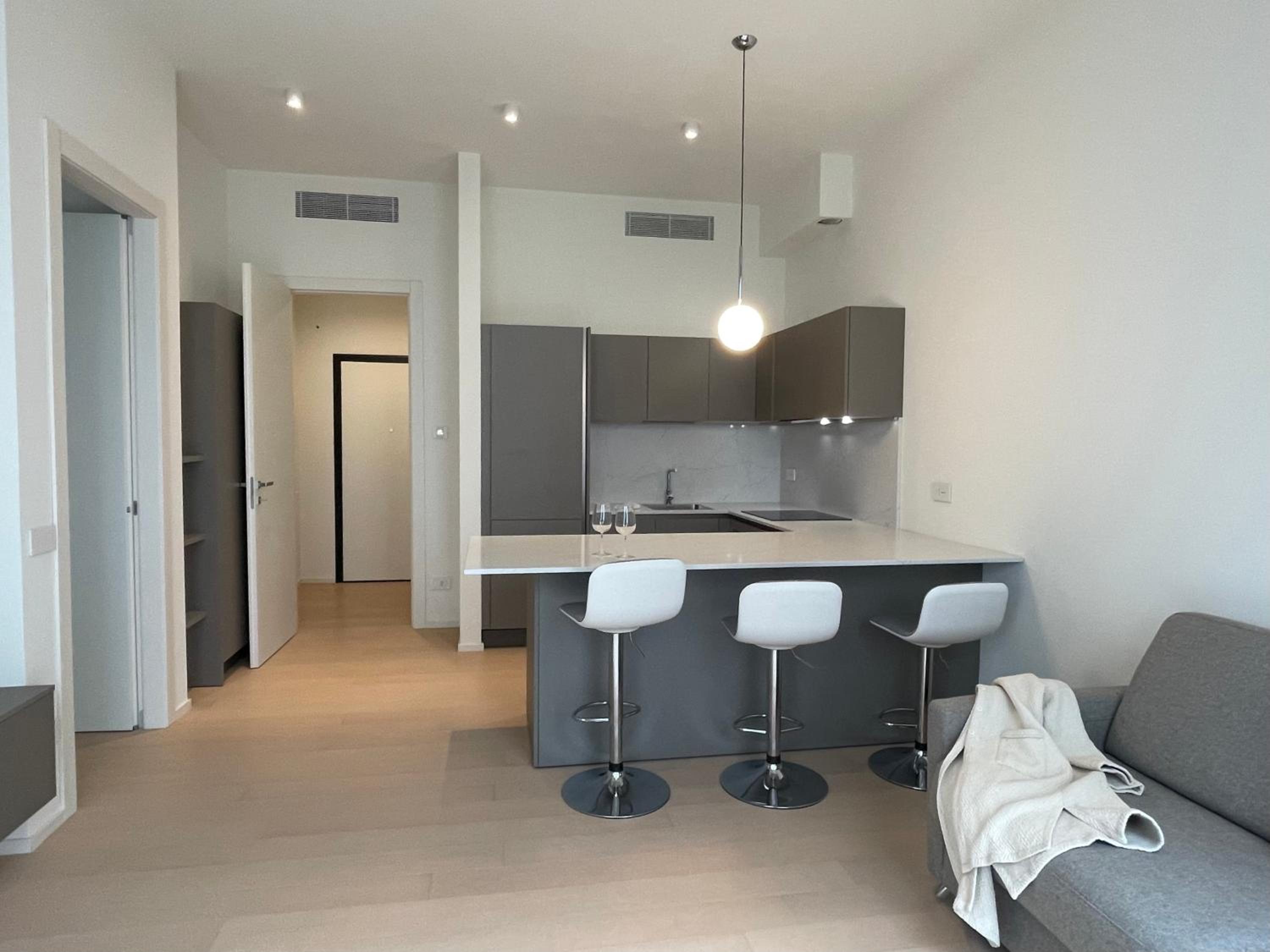 Modern onebedroom 2nd floor - Mirable PM