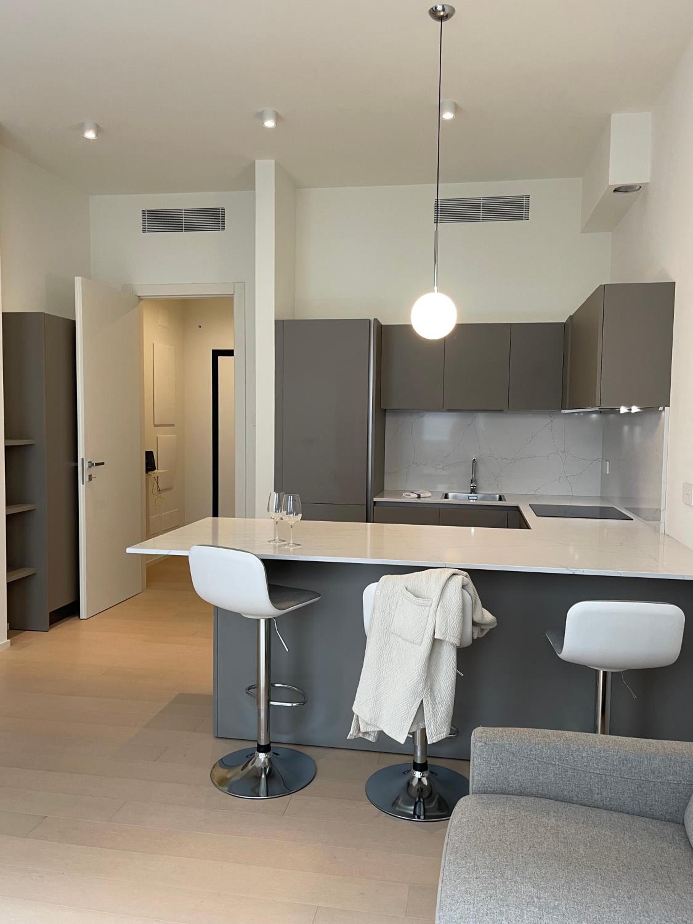 Modern onebedroom 2nd floor - Mirable PM