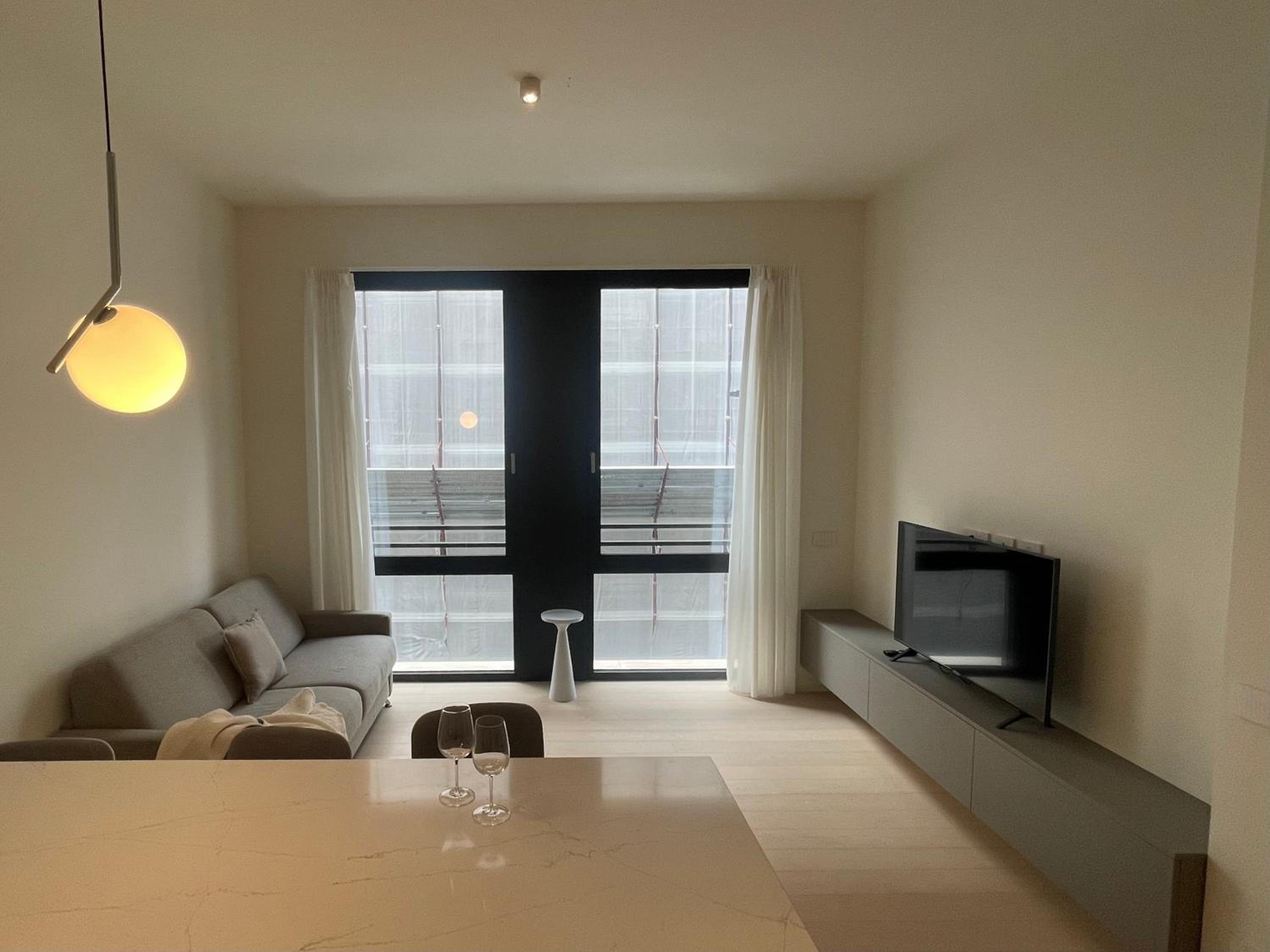 Modern onebedroom 2nd floor - Mirable PM
