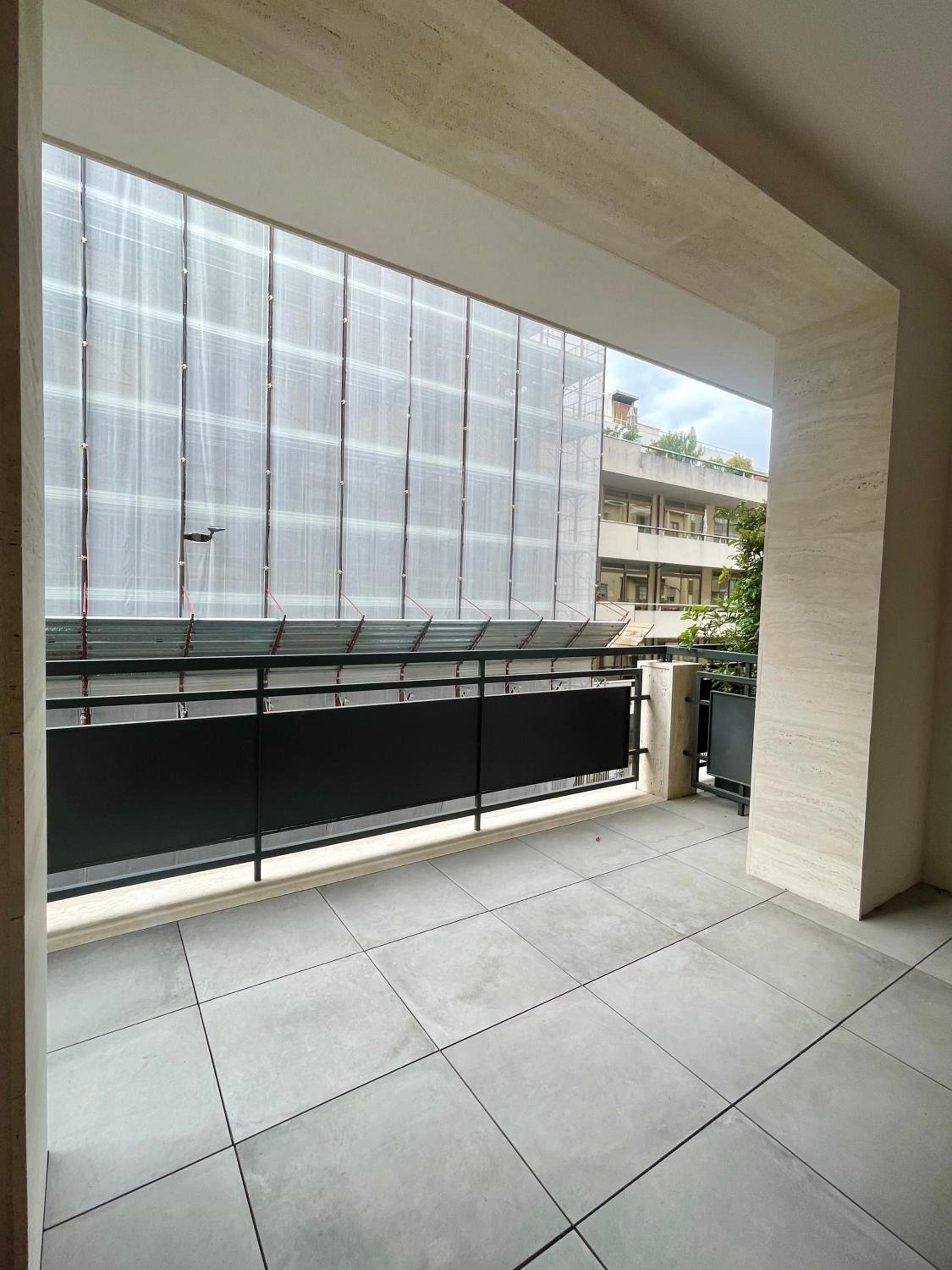 Modern onebedroom 2nd floor - Mirable PM