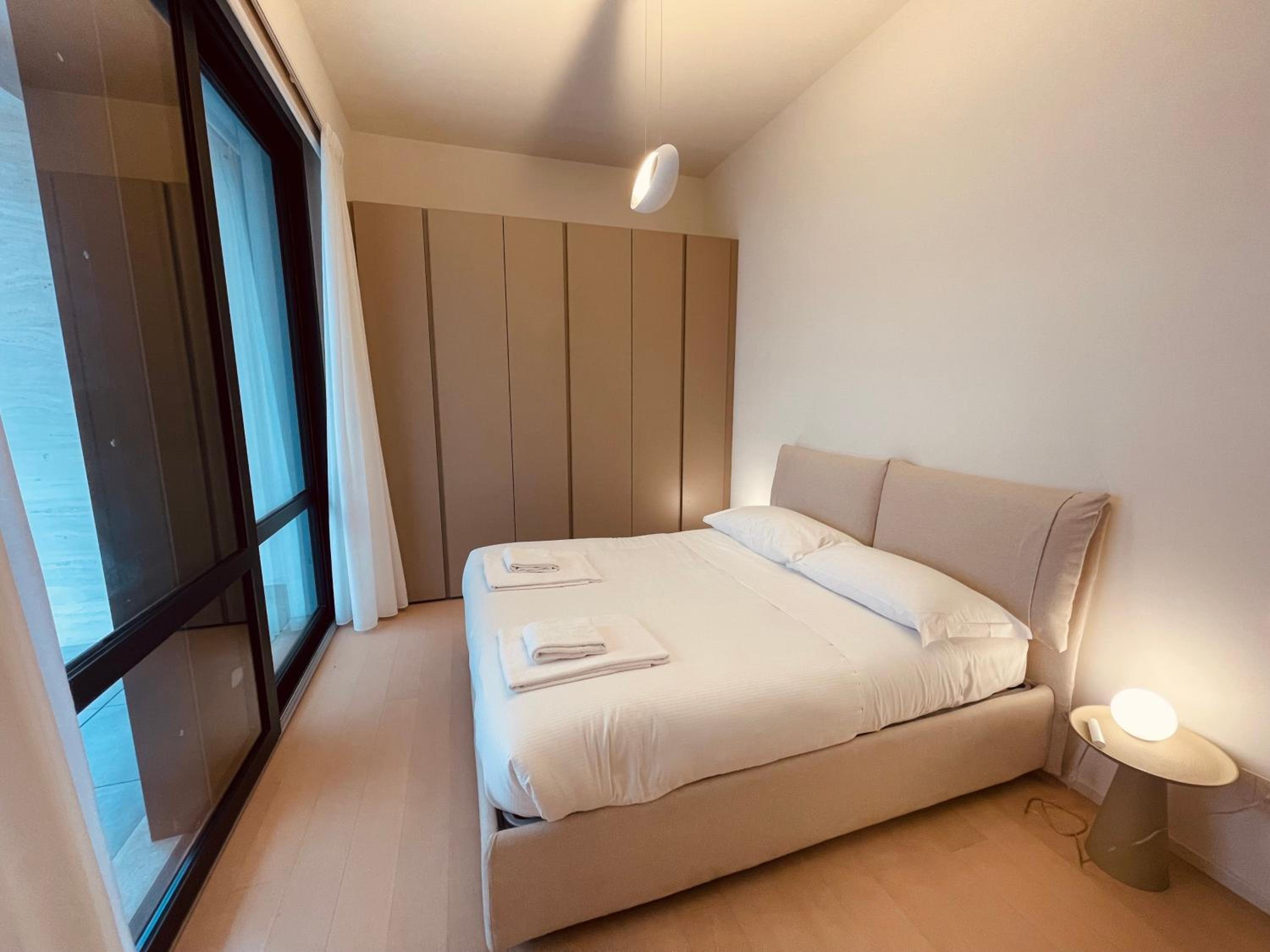 Modern onebedroom 2nd floor - Mirable PM