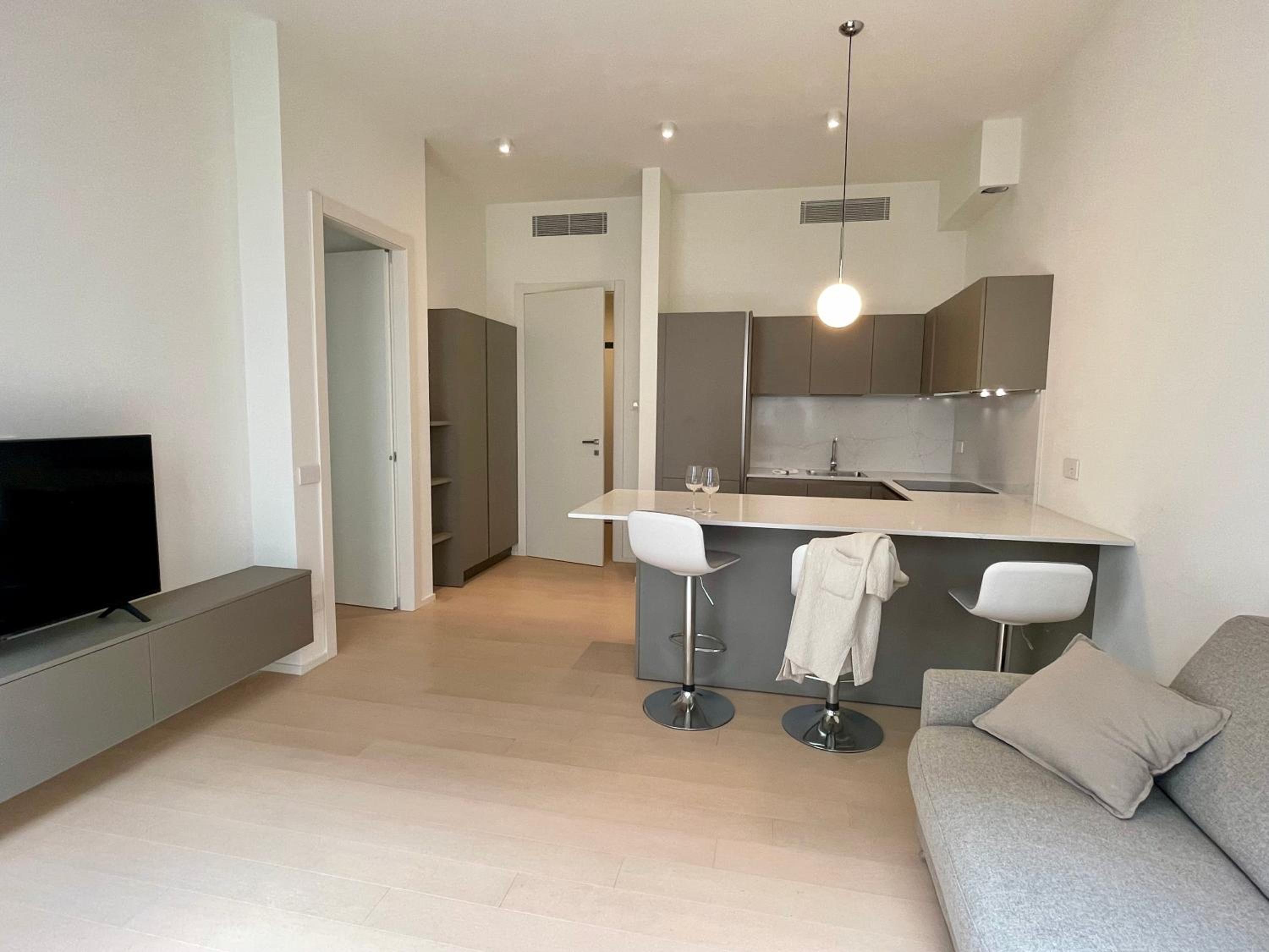 Modern onebedroom 2nd floor - Mirable PM