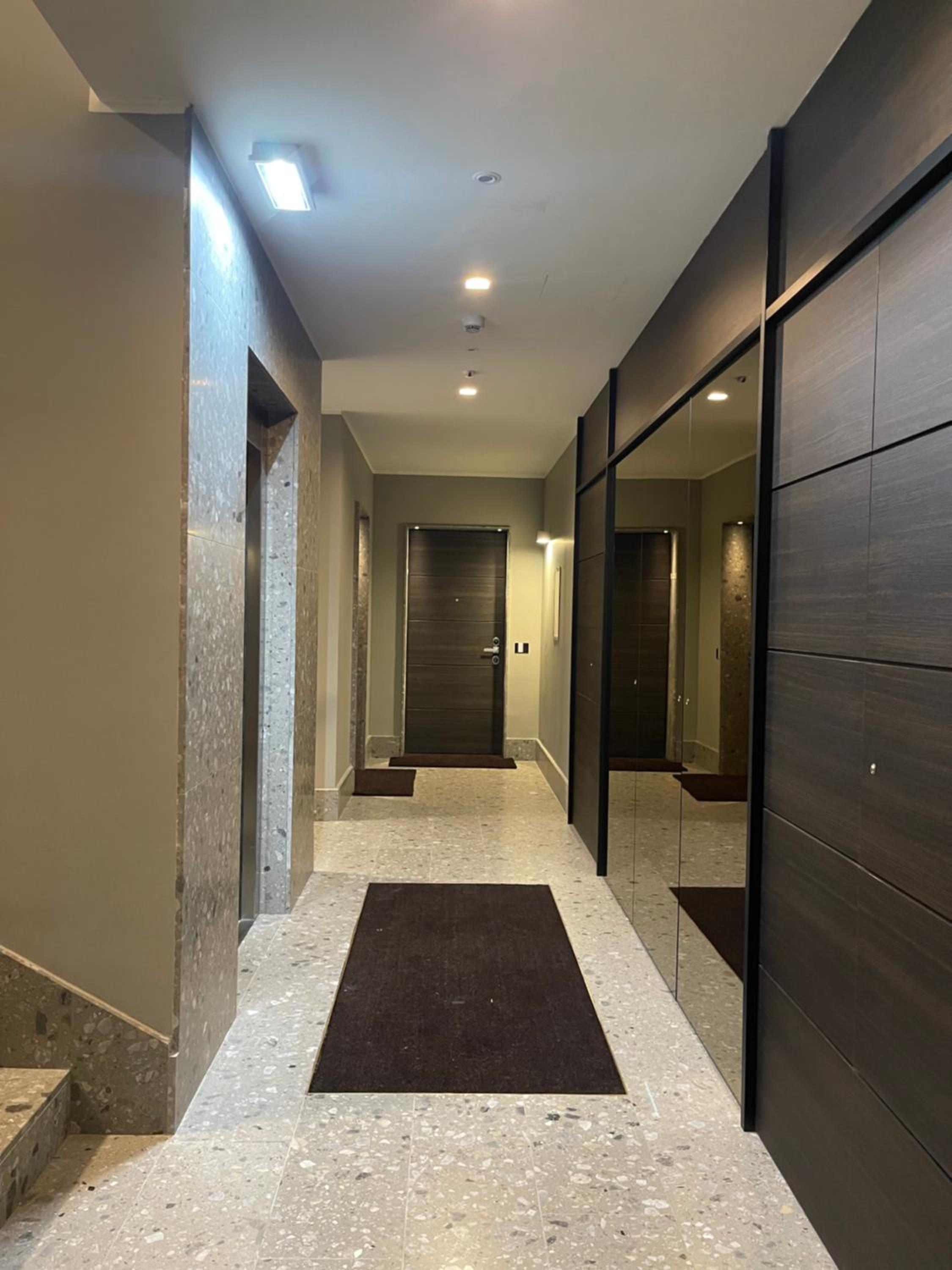 Modern onebedroom 2nd floor - Mirable PM