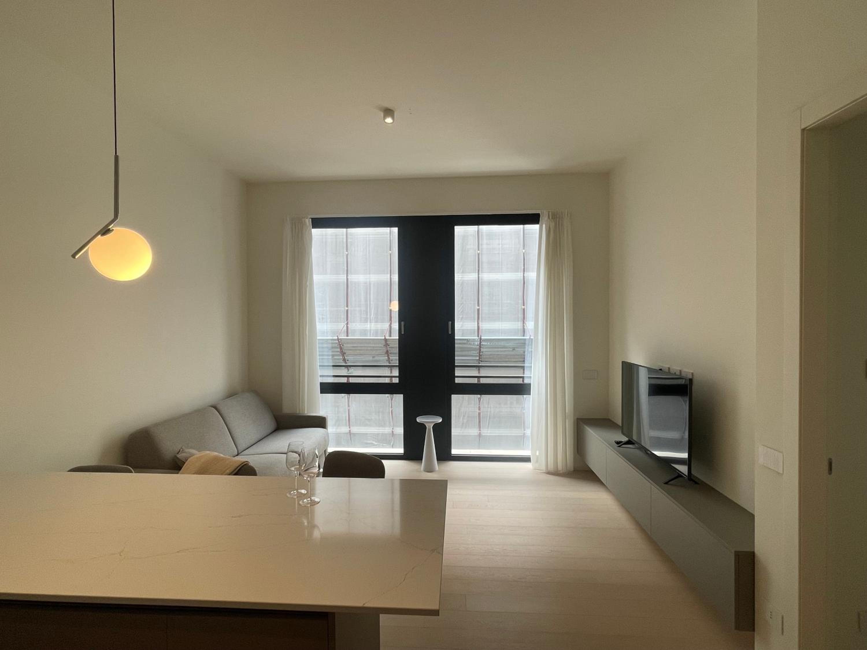 Modern onebedroom 2nd floor - Mirable PM