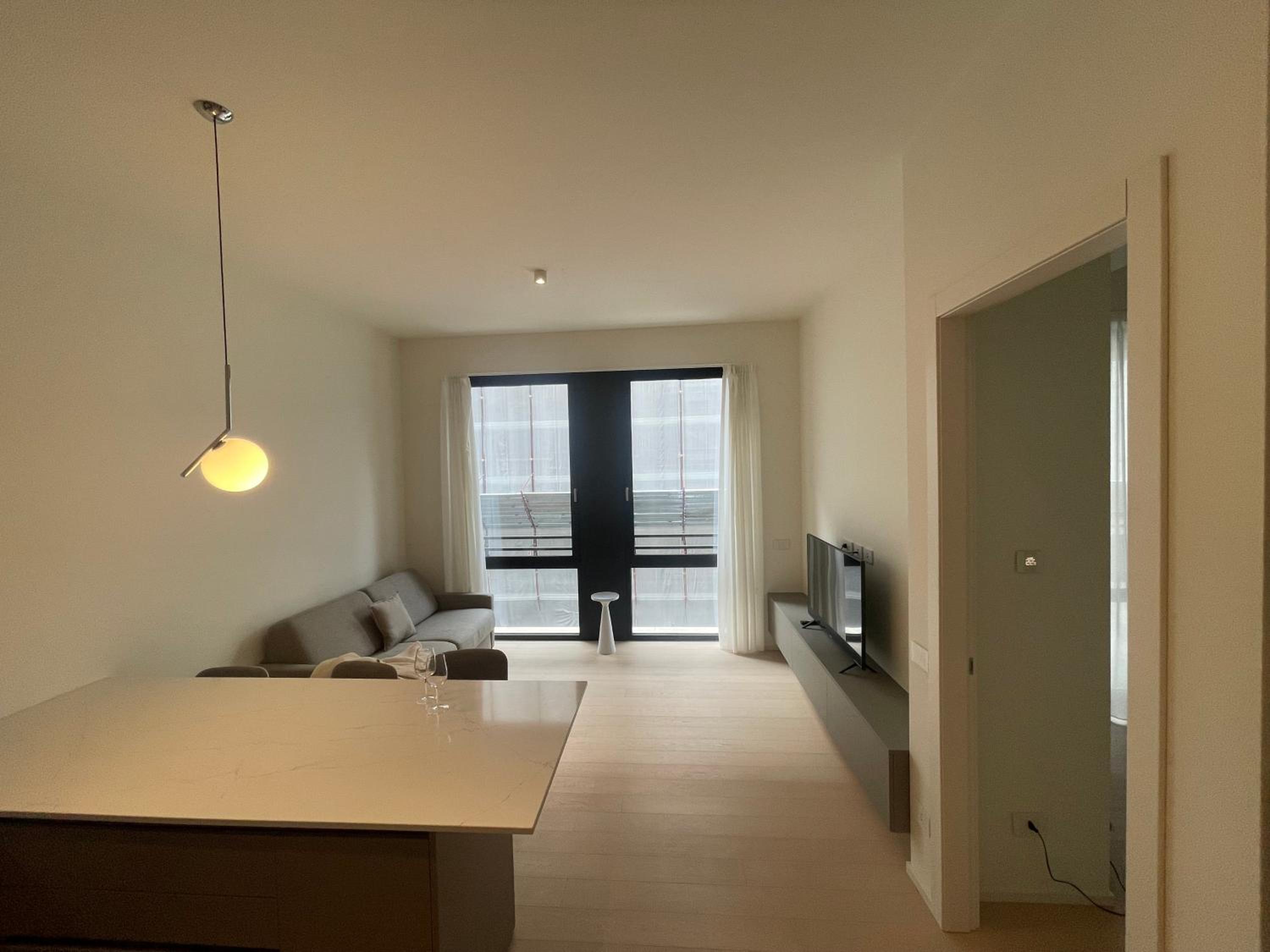 Modern onebedroom 2nd floor - Mirable PM