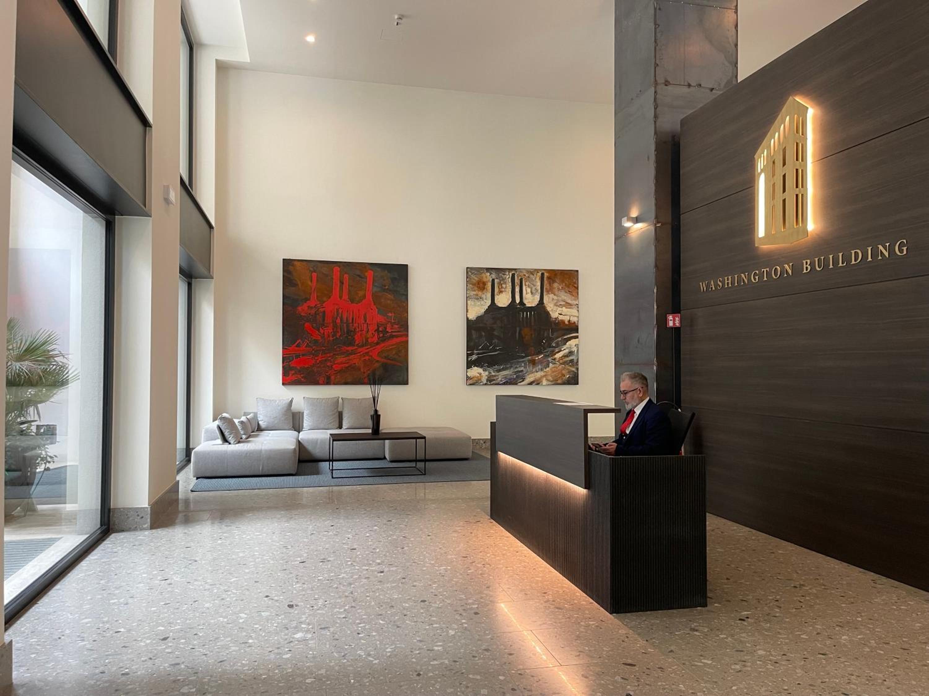 Modern onebedroom 2nd floor - Mirable PM