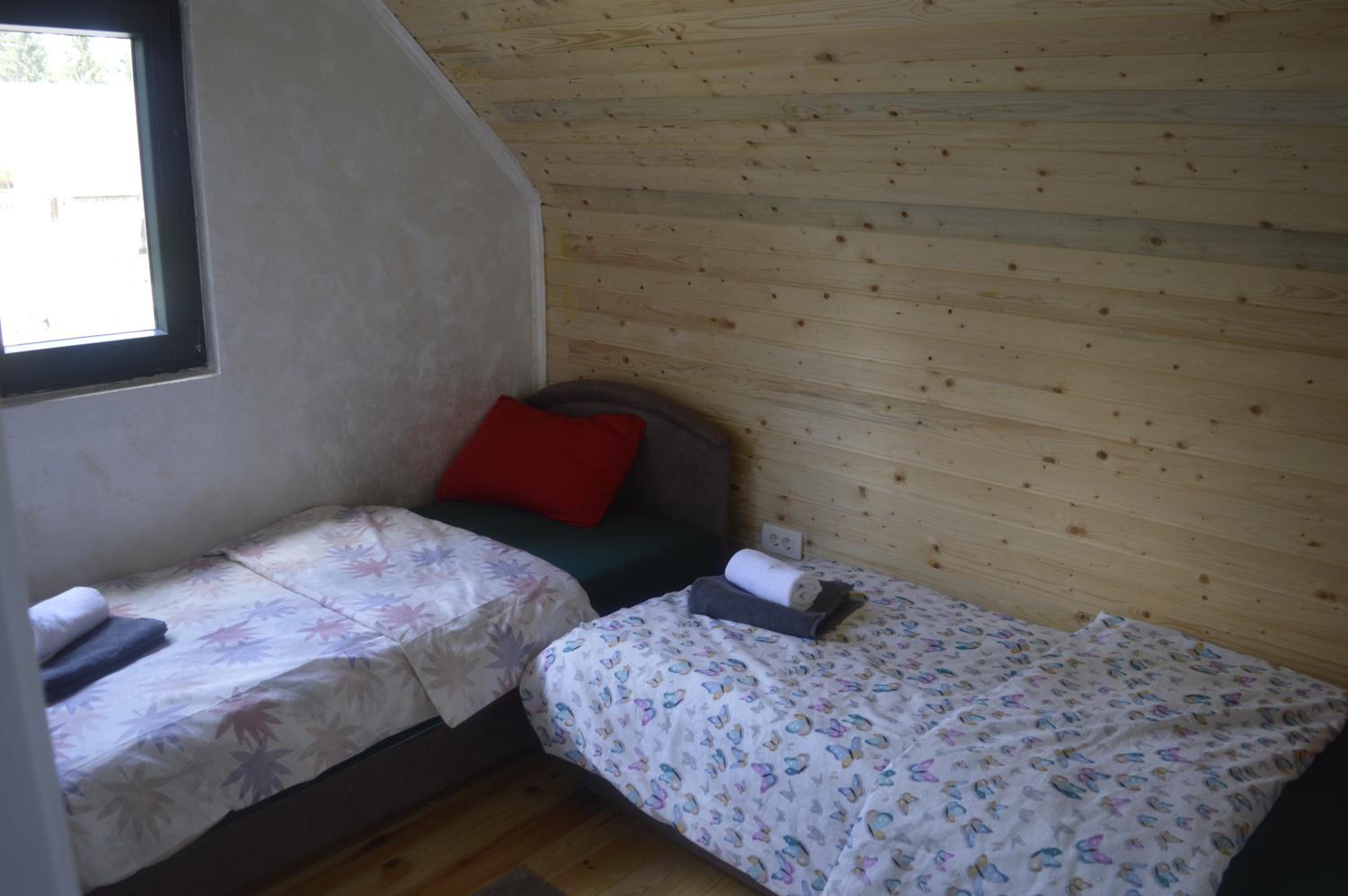 Photo 46