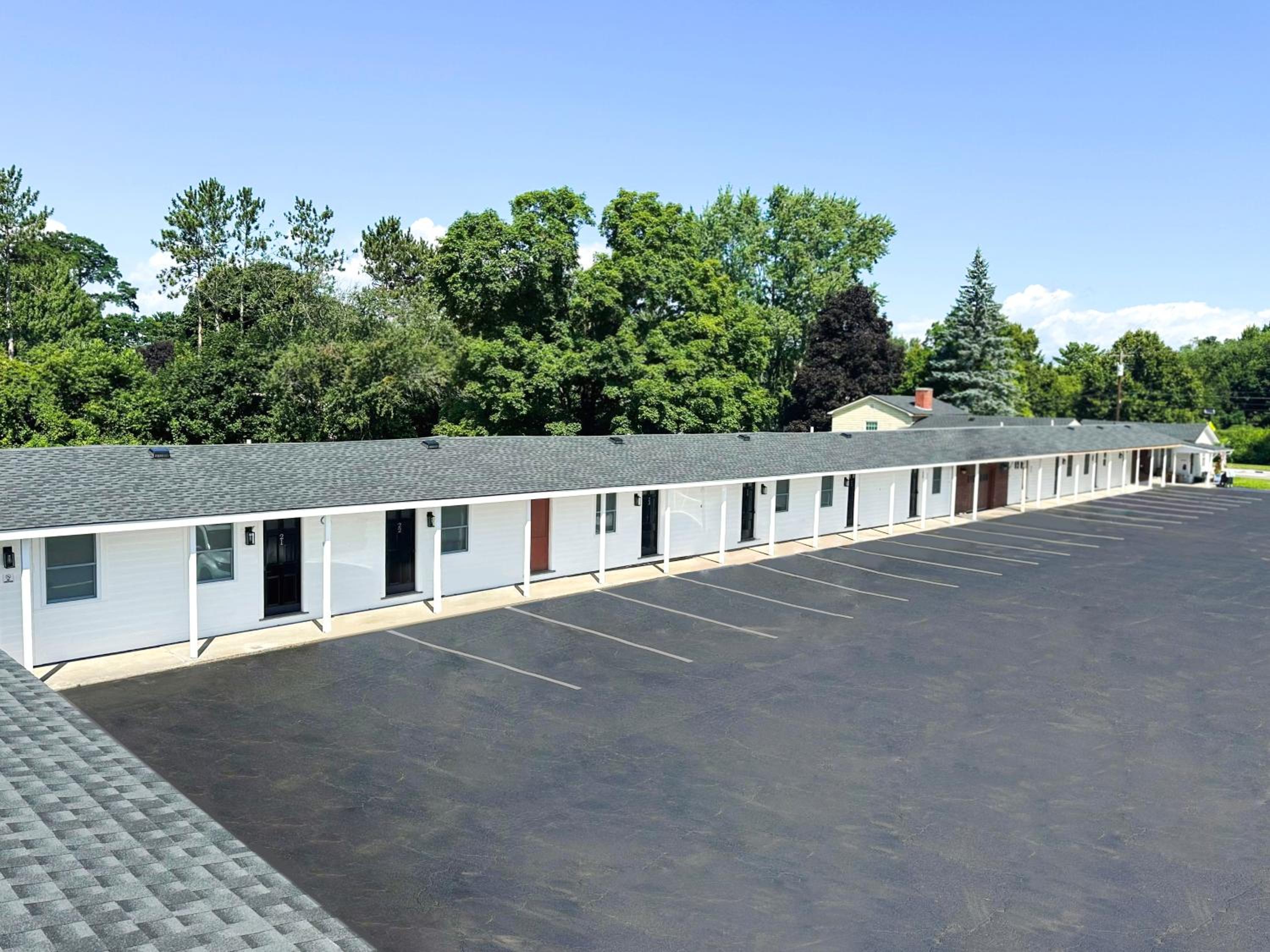 Vermont Suites