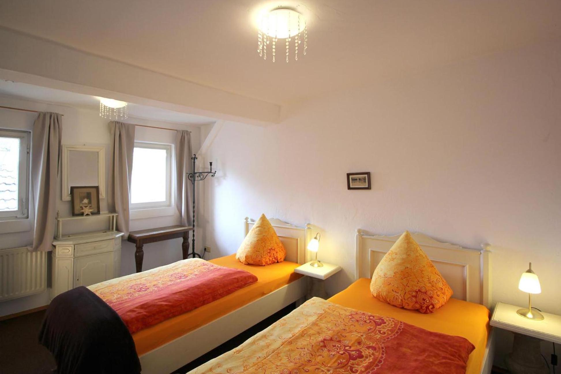 Apartment 180 qm BIBERBURG, in der romantischen Rödermühle an der Fränkischen Saale in Deutschlands Mitte, 8 km zur A7