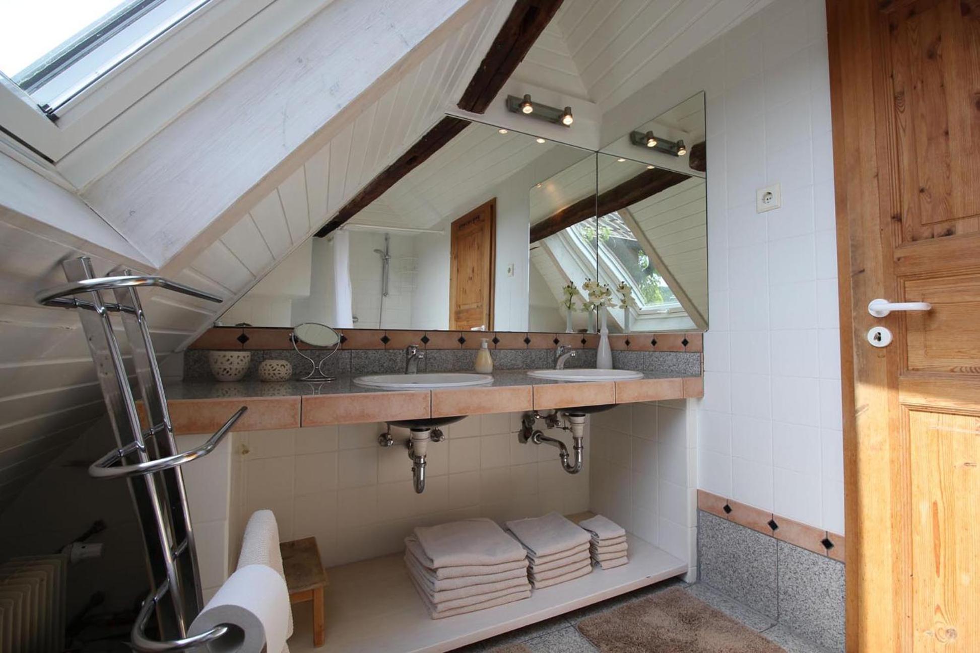 Apartment 180 qm BIBERBURG, in der romantischen Rödermühle an der Fränkischen Saale in Deutschlands Mitte, 8 km zur A7