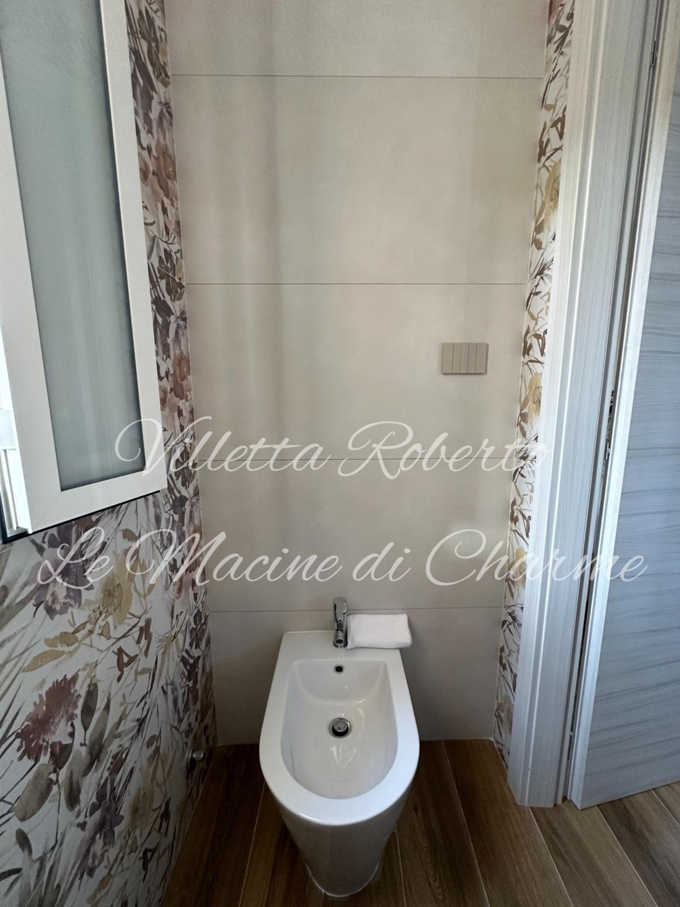 Photo 38