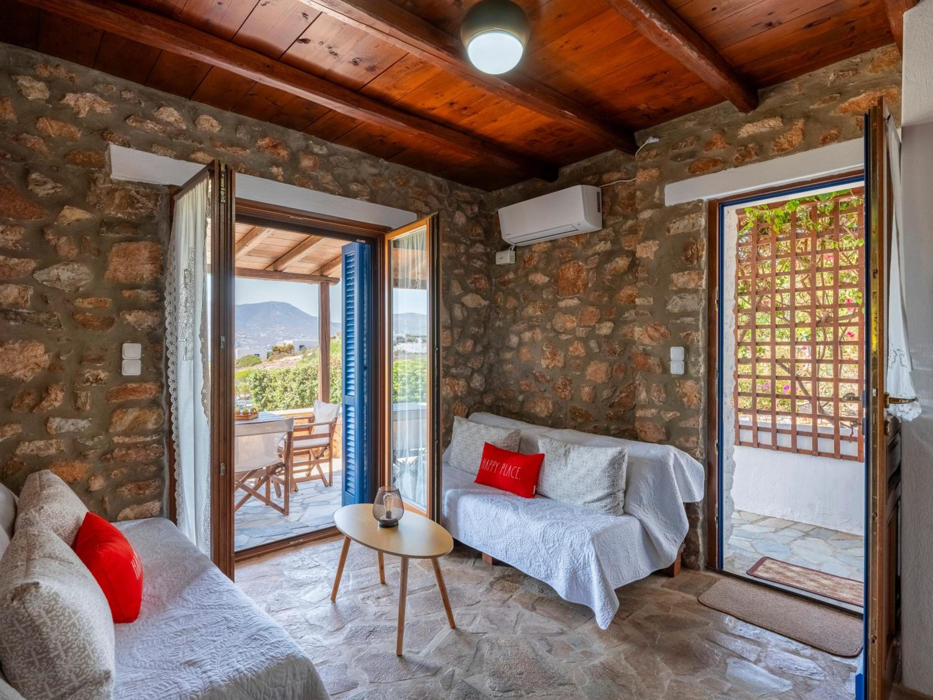 Elena's Traditional DreamHouse