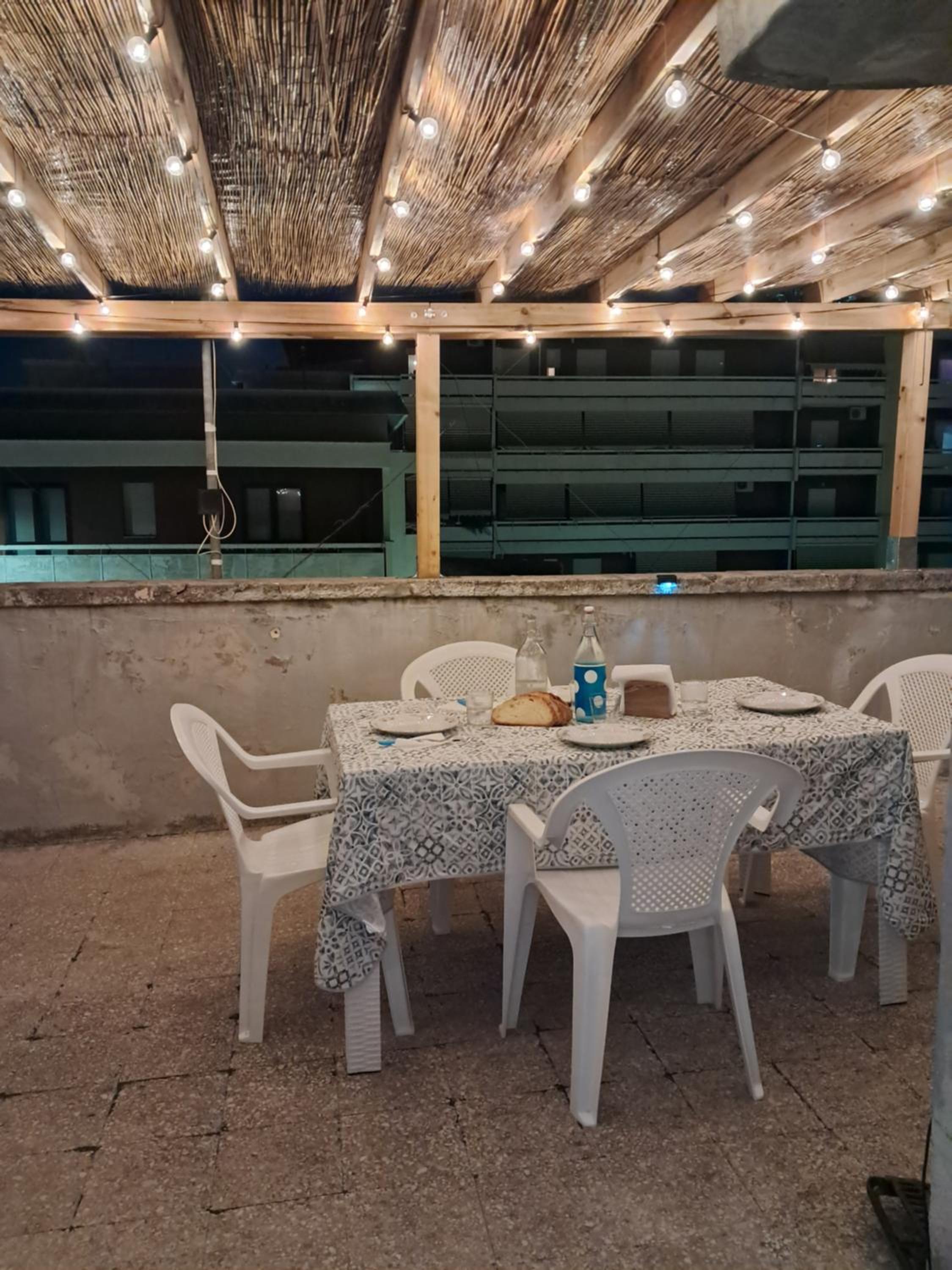 A Casa Vostra-casa indipendente con wifi e terrazzo,2 bagni,2 camere a due passi dal centro photo 5