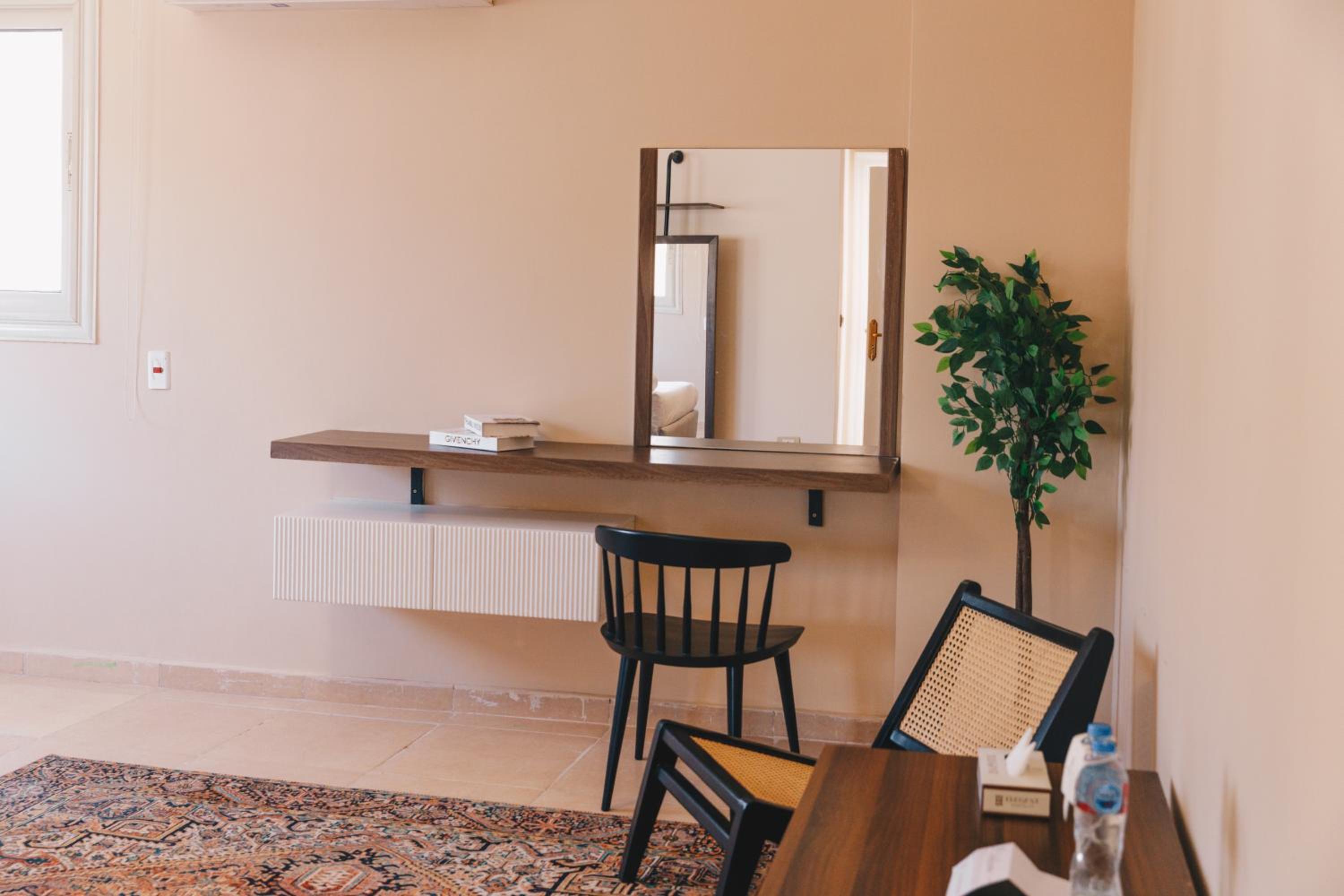 VIDA by Elegant Hospitality - near malls