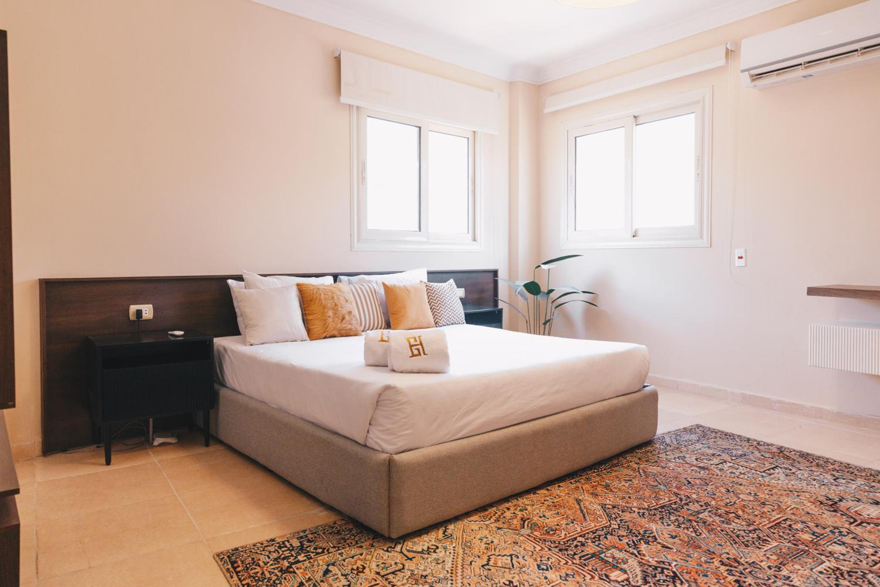 VIDA by Elegant Hospitality - near malls