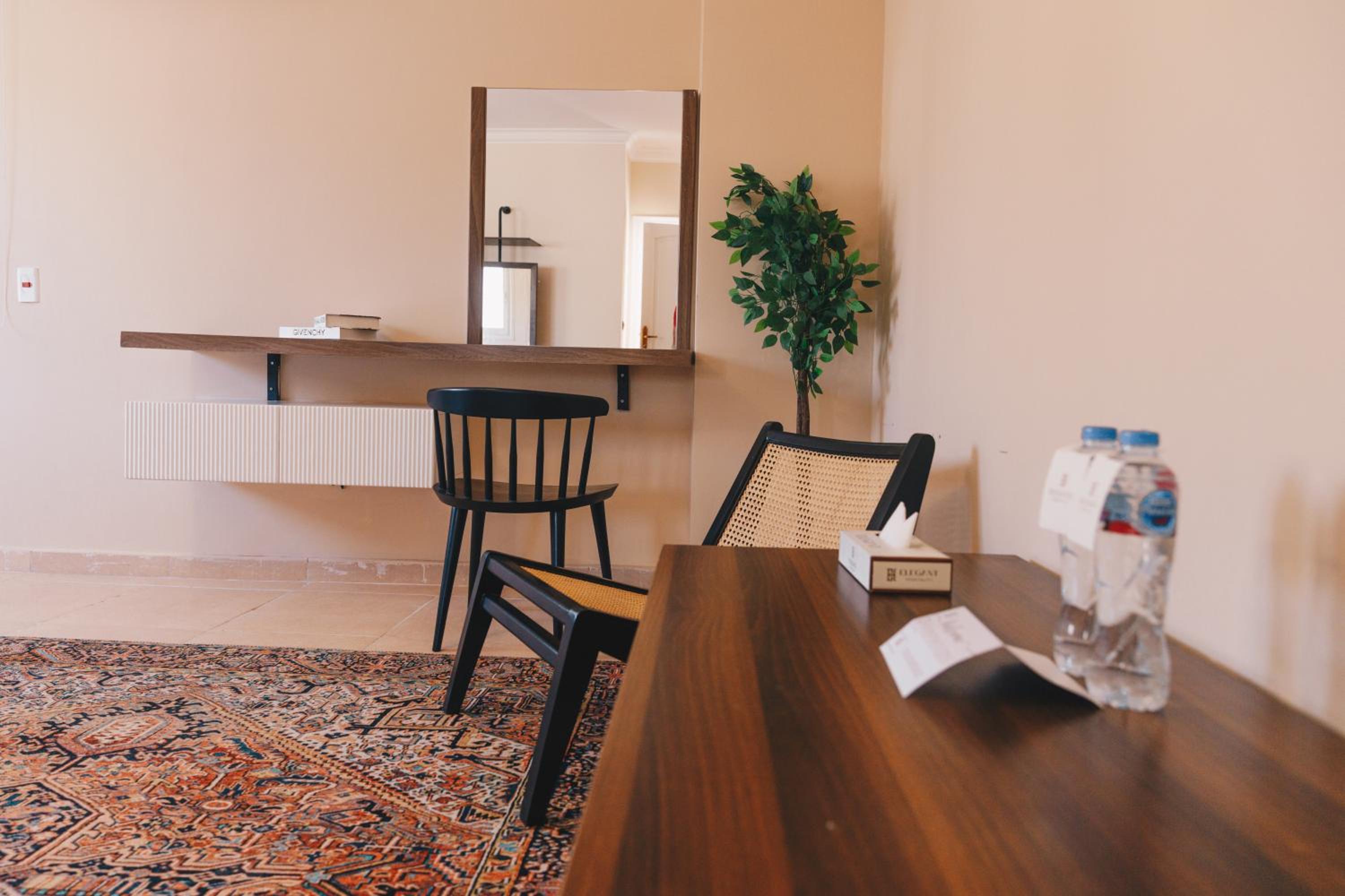 VIDA by Elegant Hospitality - near malls
