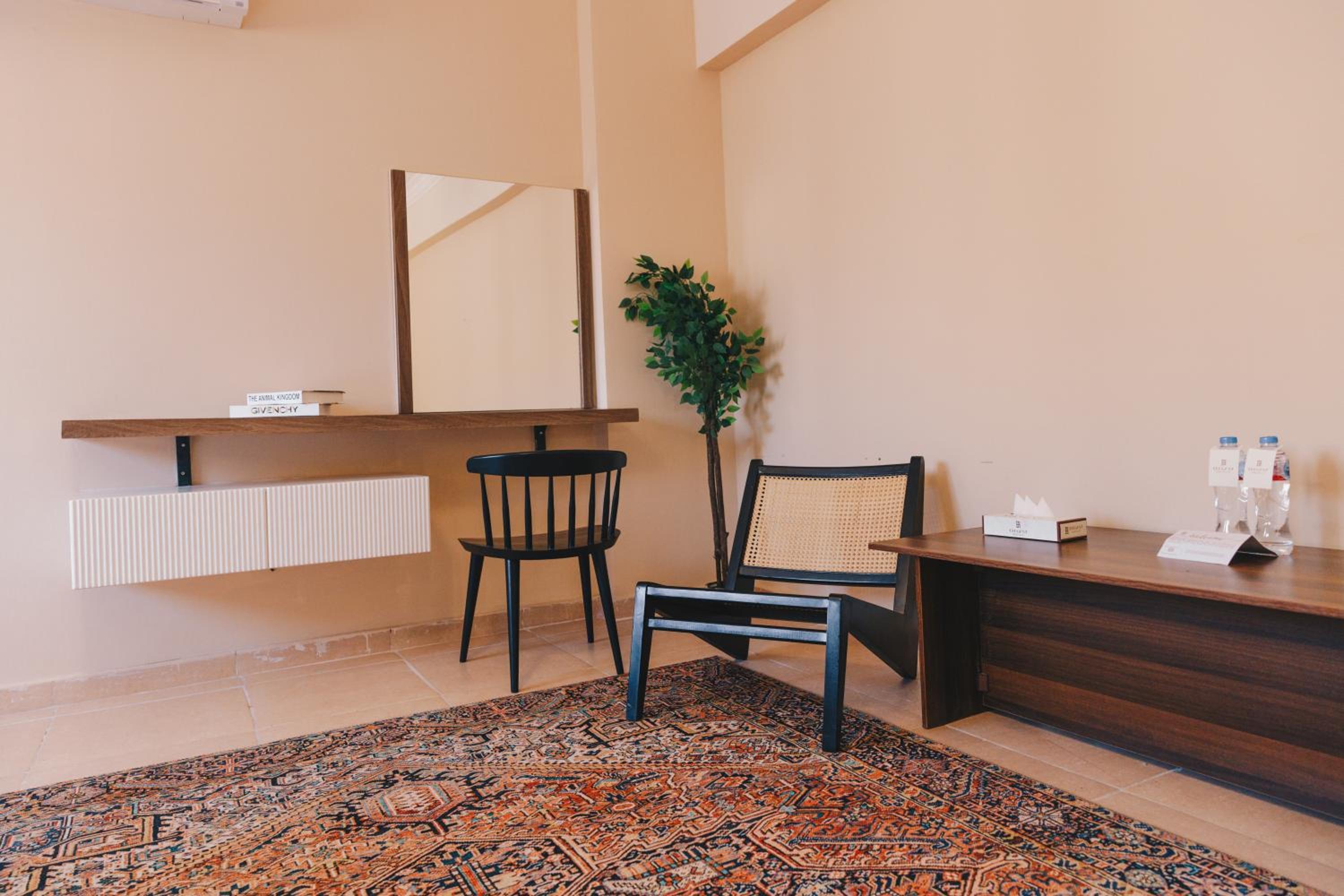 VIDA by Elegant Hospitality - near malls