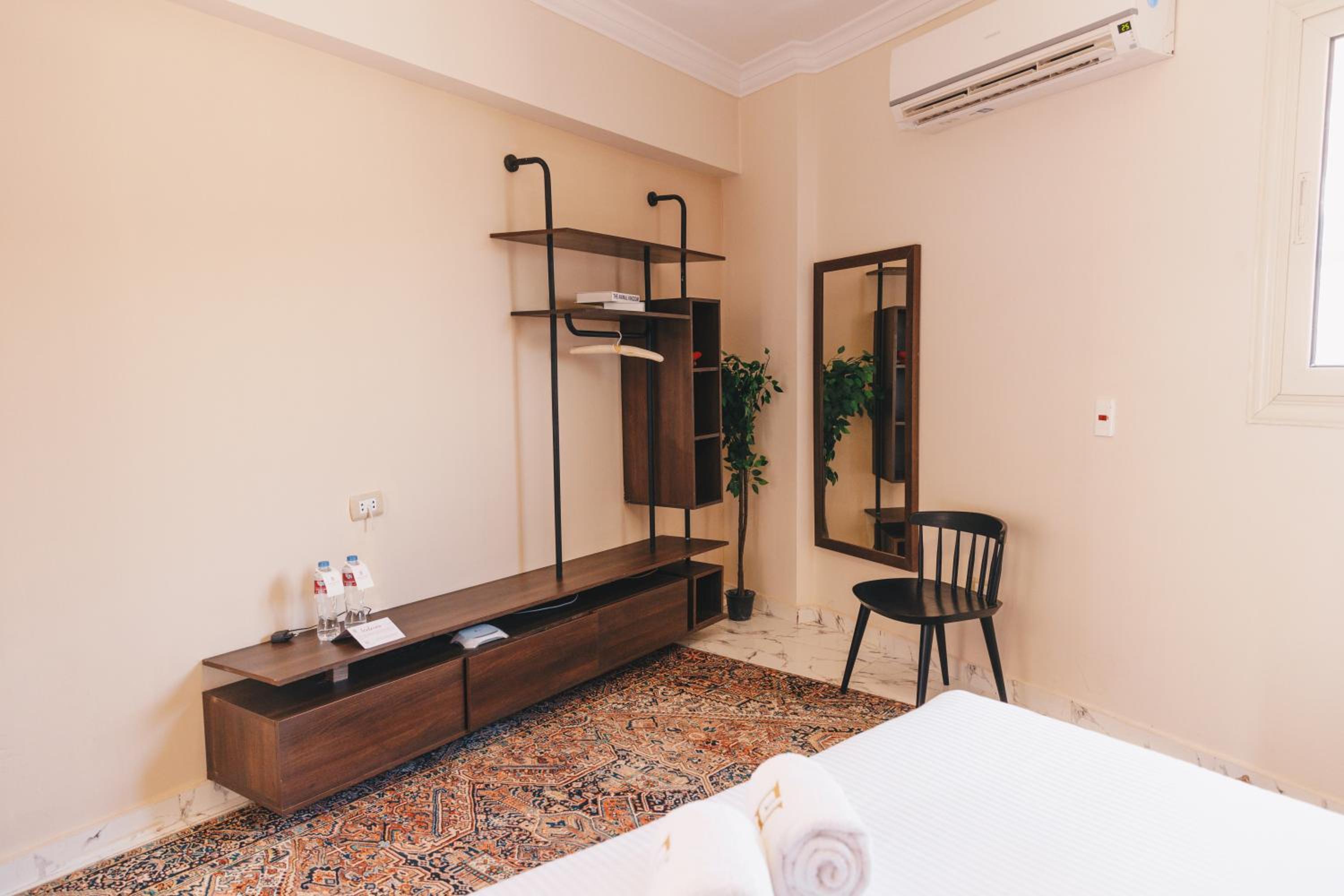 VIDA by Elegant Hospitality - near malls
