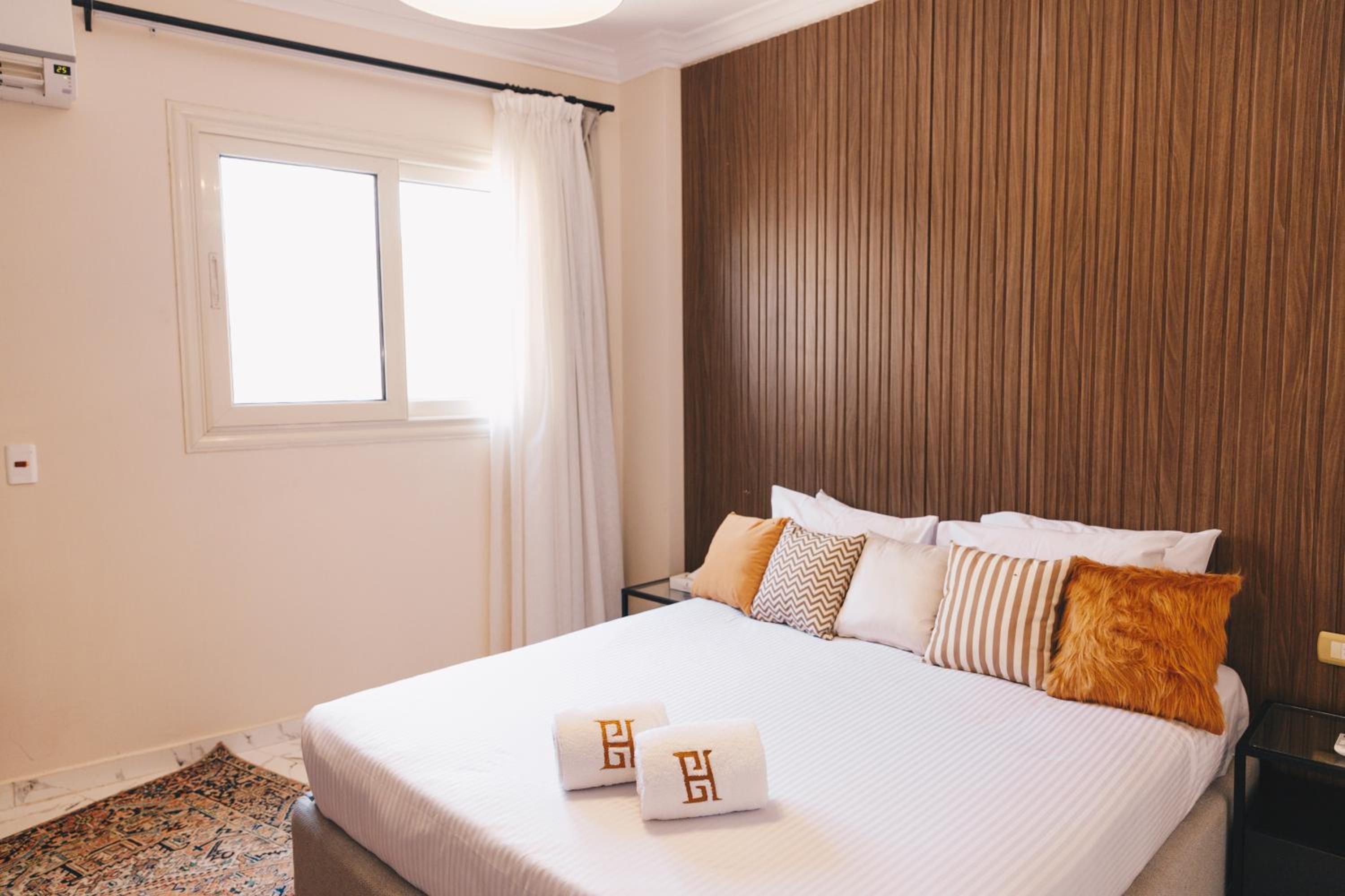 VIDA by Elegant Hospitality - near malls